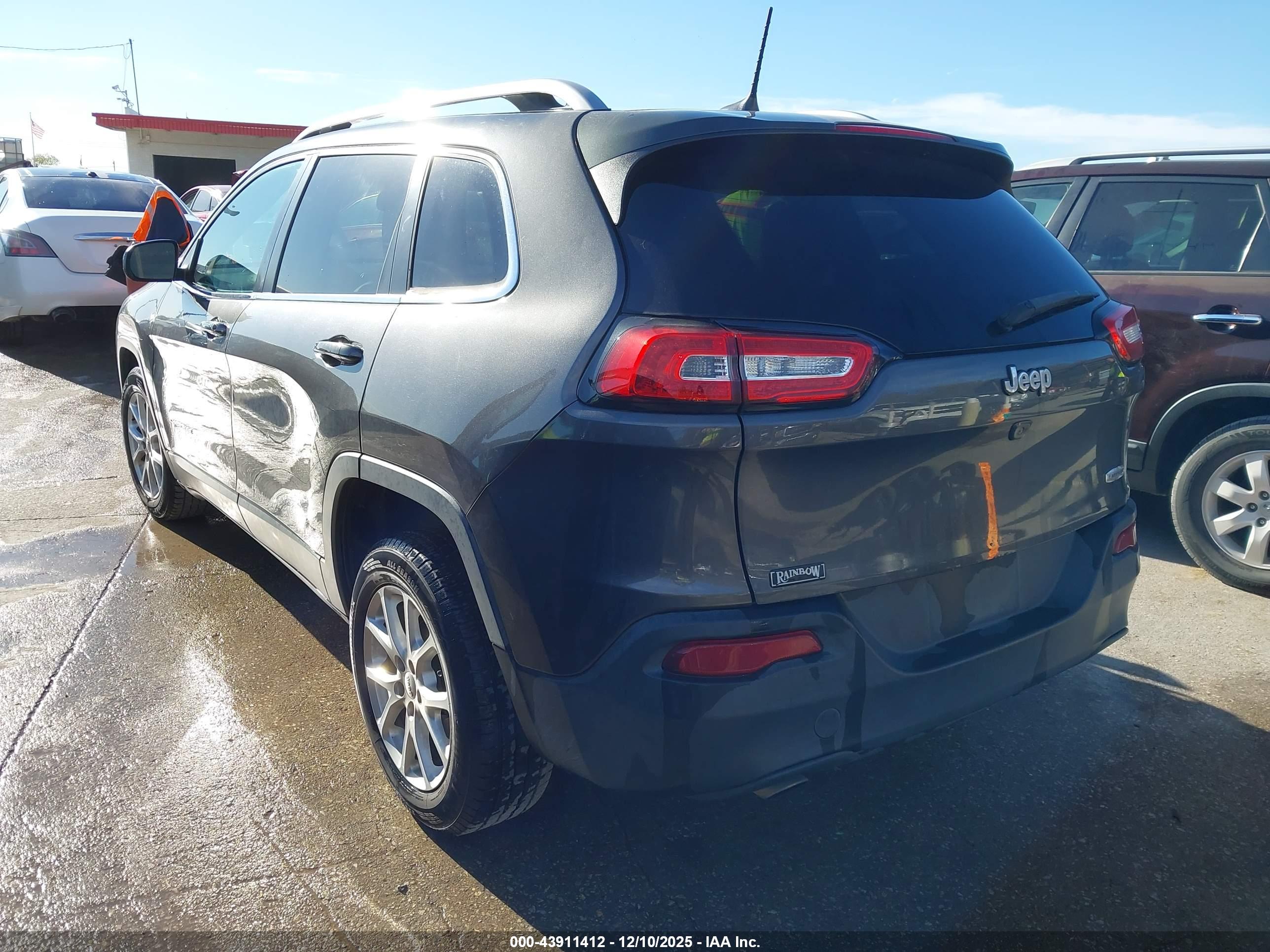 JEEP CHEROKEE image 3