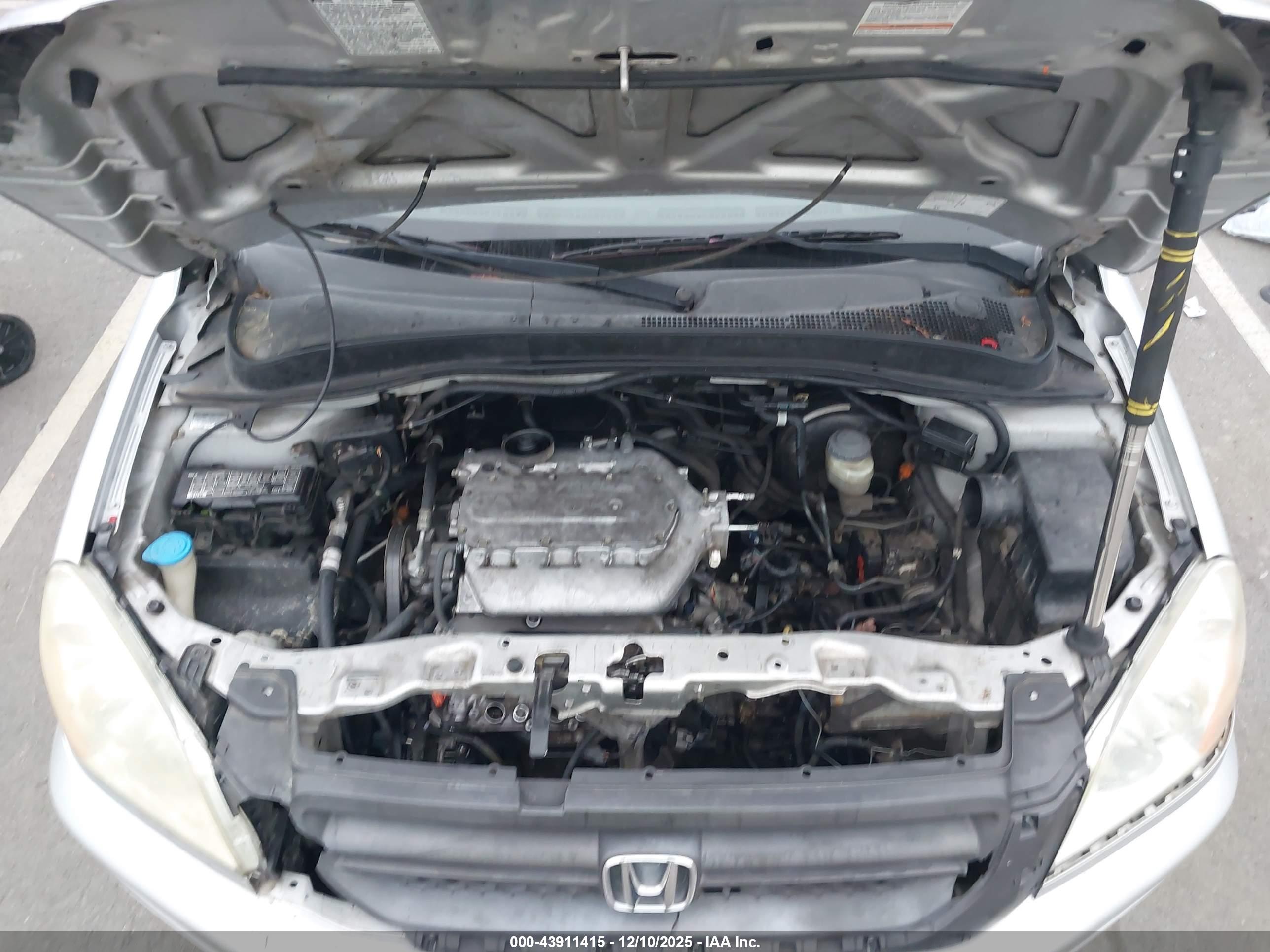 HONDA PILOT image 10