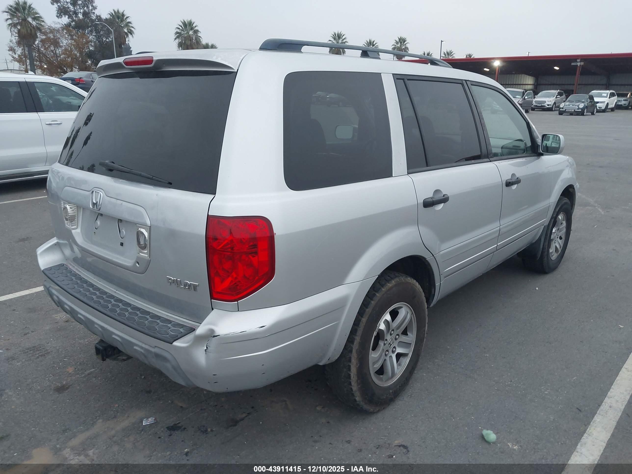 HONDA PILOT image 4