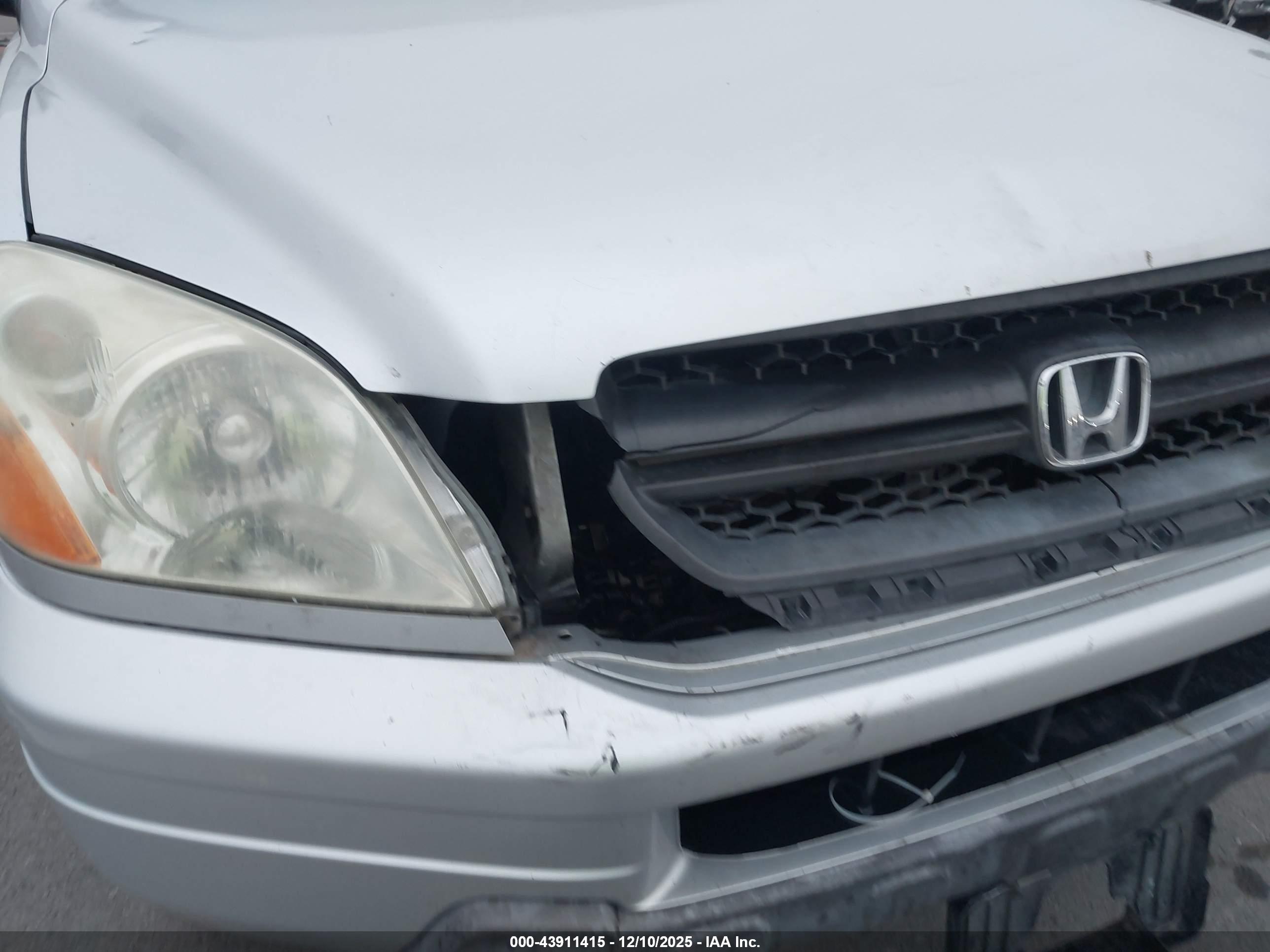 HONDA PILOT image 6