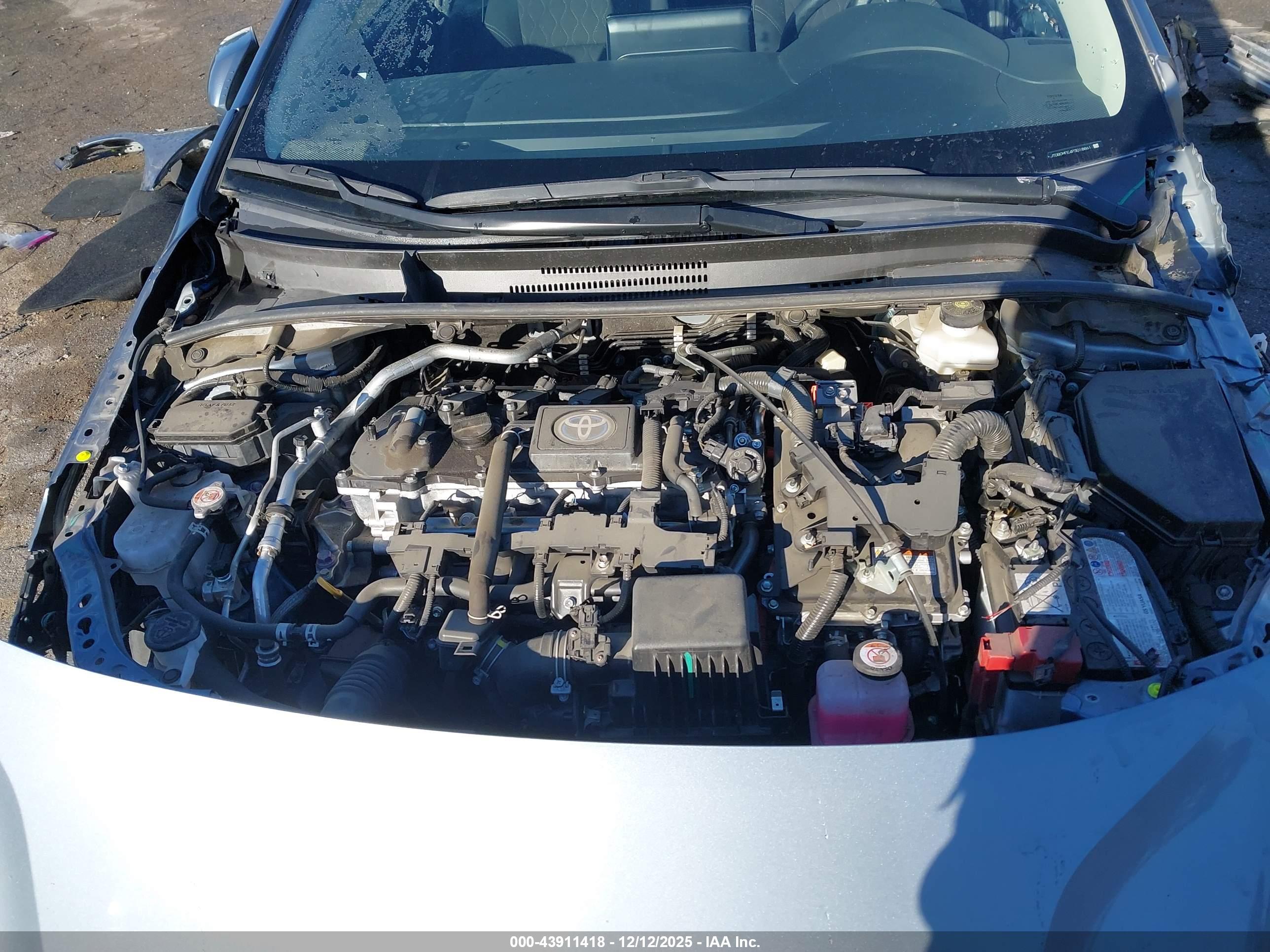 TOYOTA COROLLA image 10