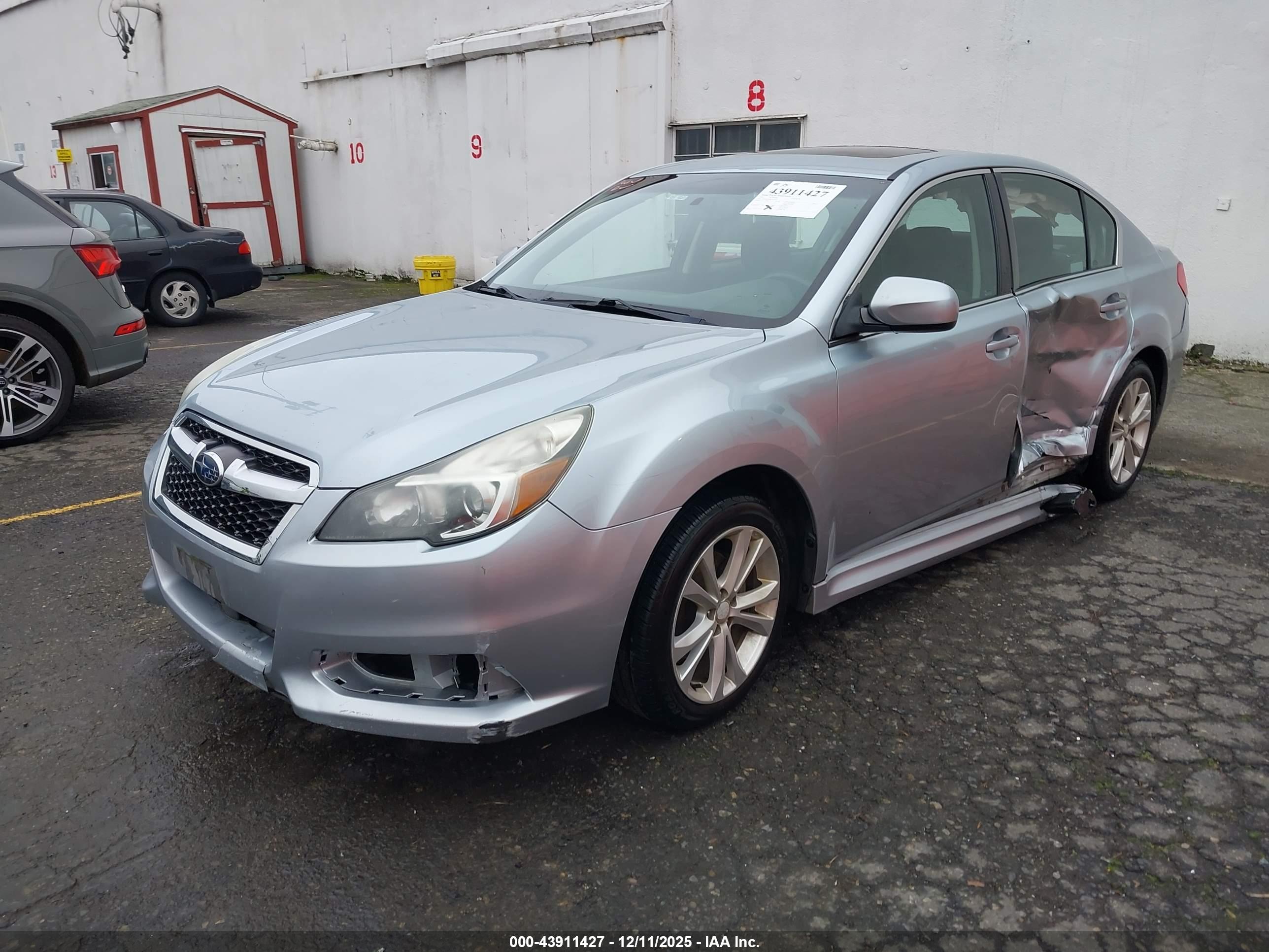 SUBARU LEGACY image 2