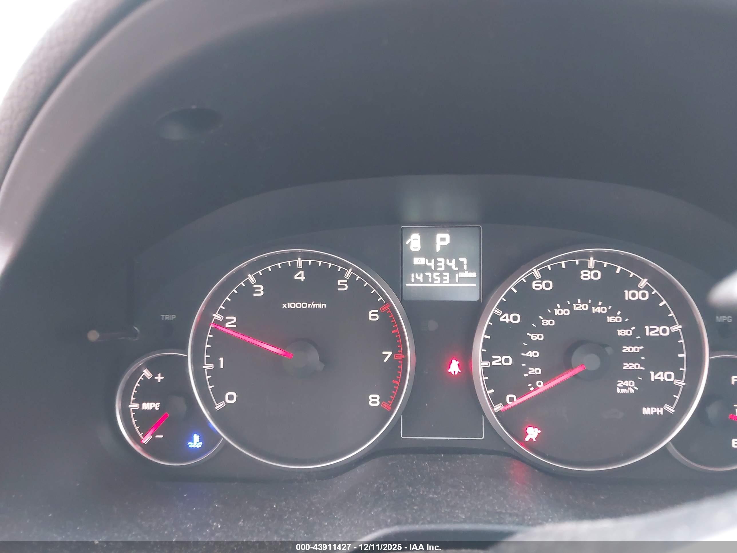 SUBARU LEGACY image 7