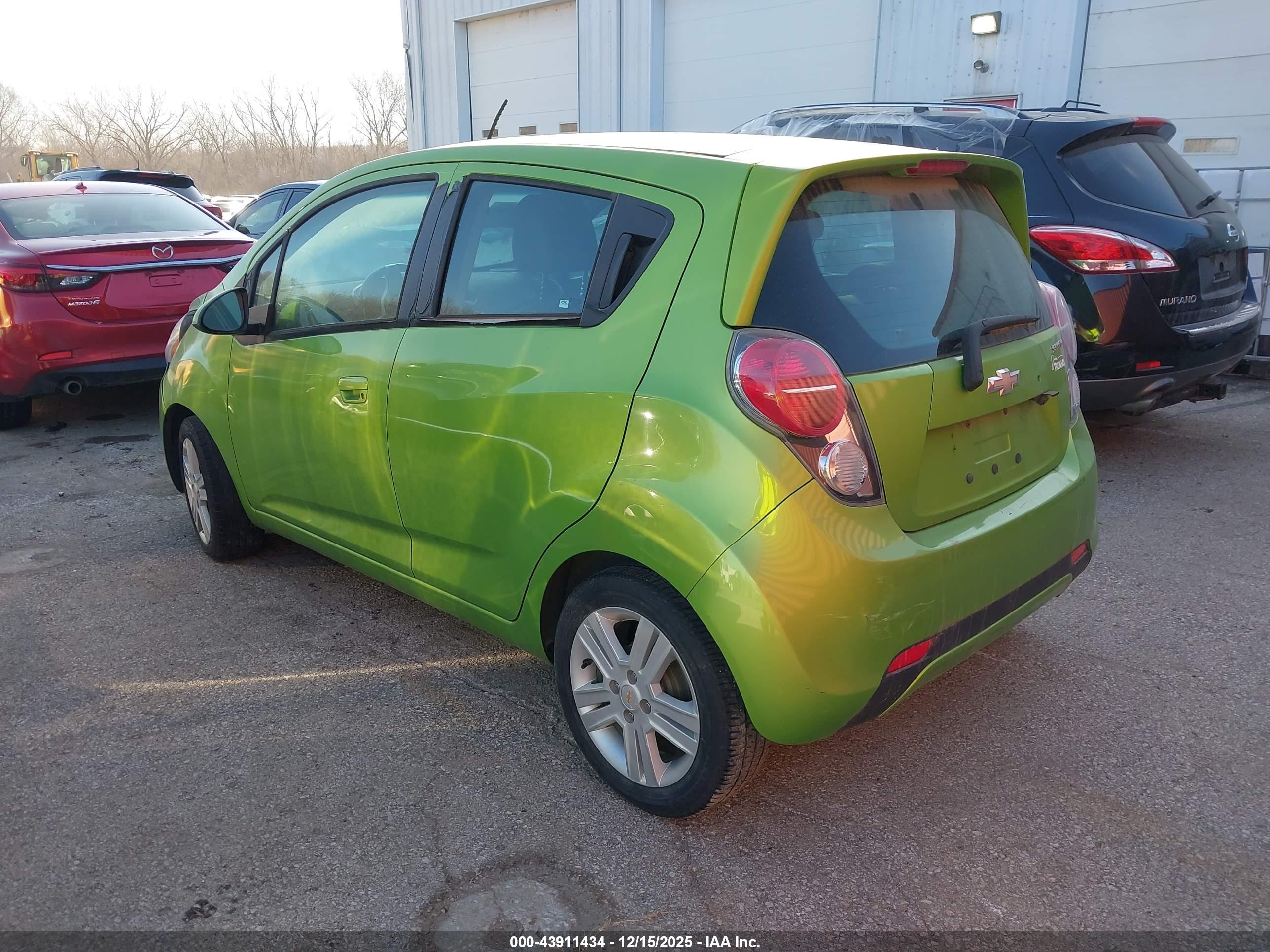 CHEVROLET SPARK image 3