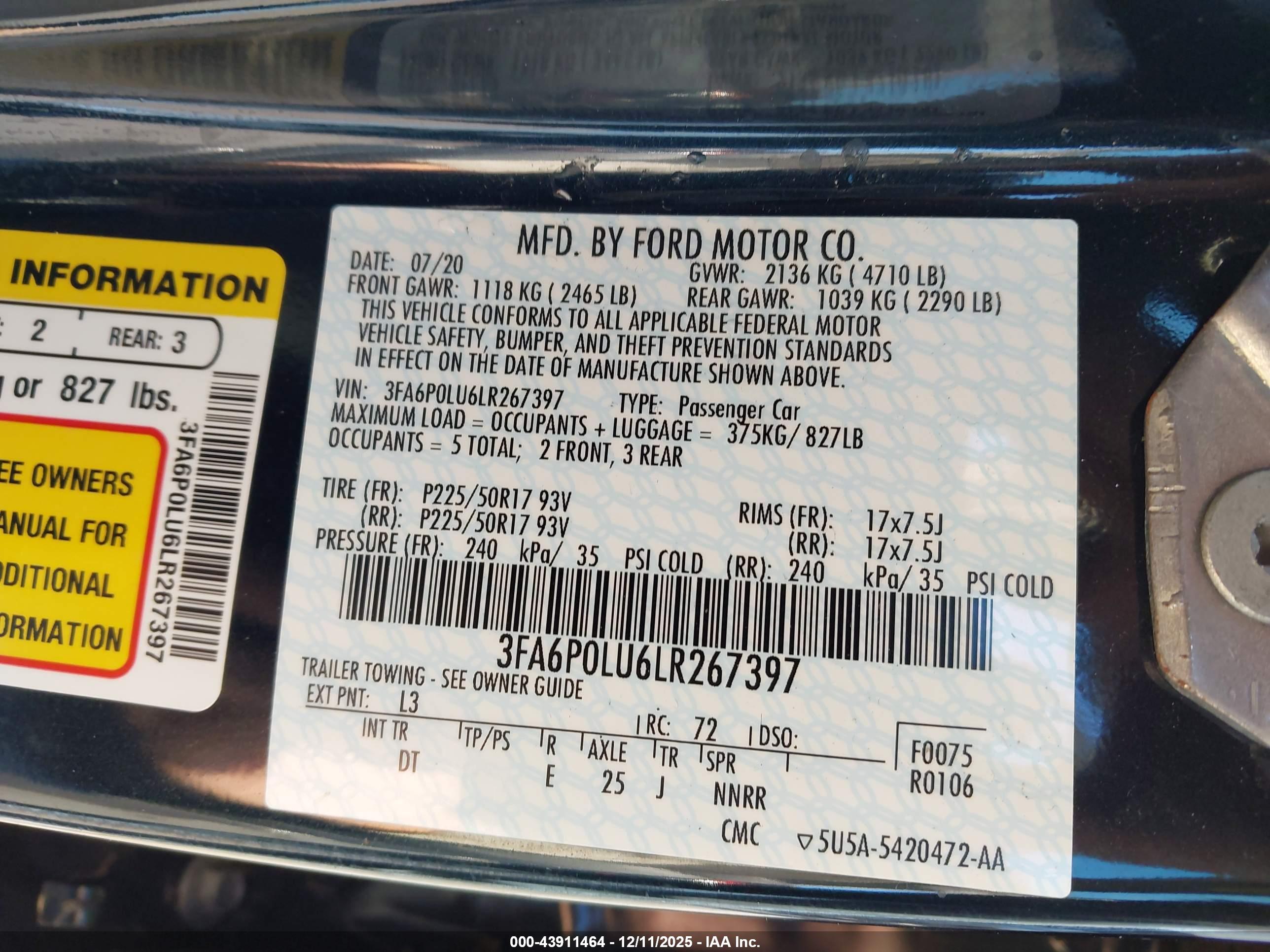 FORD FUSION image 9
