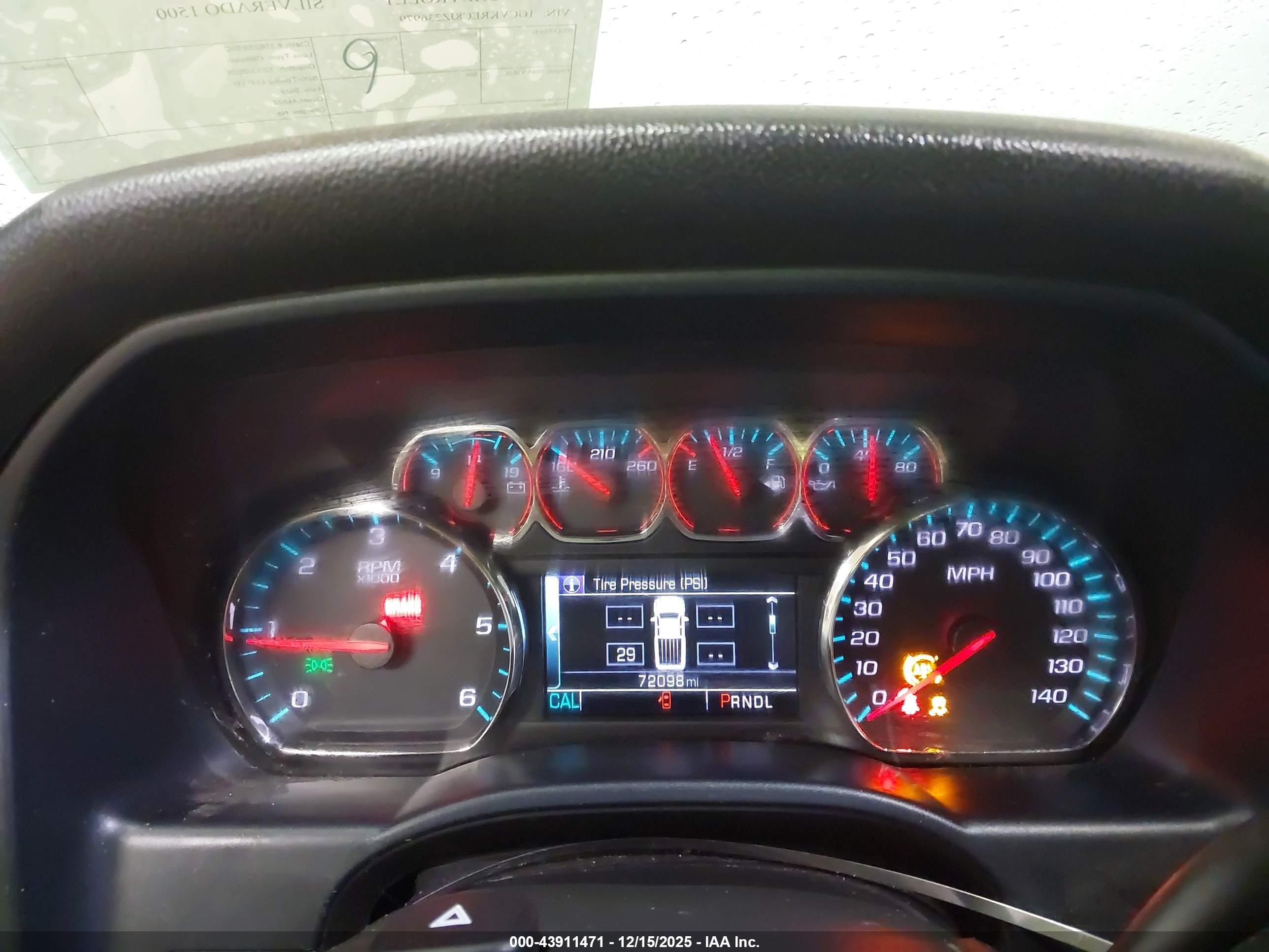 CHEVROLET SILVERADO image 7