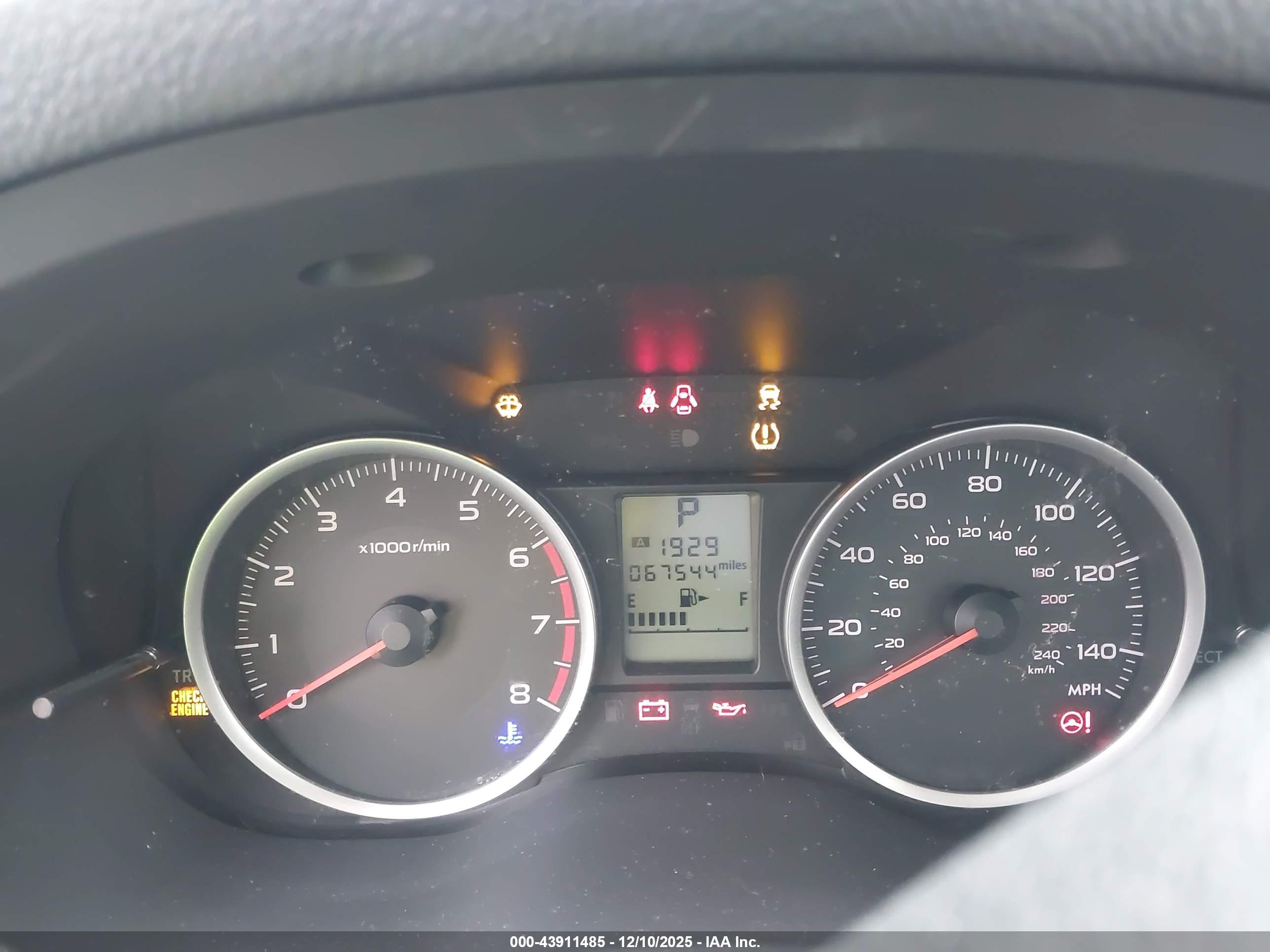 SUBARU FORESTER image 7