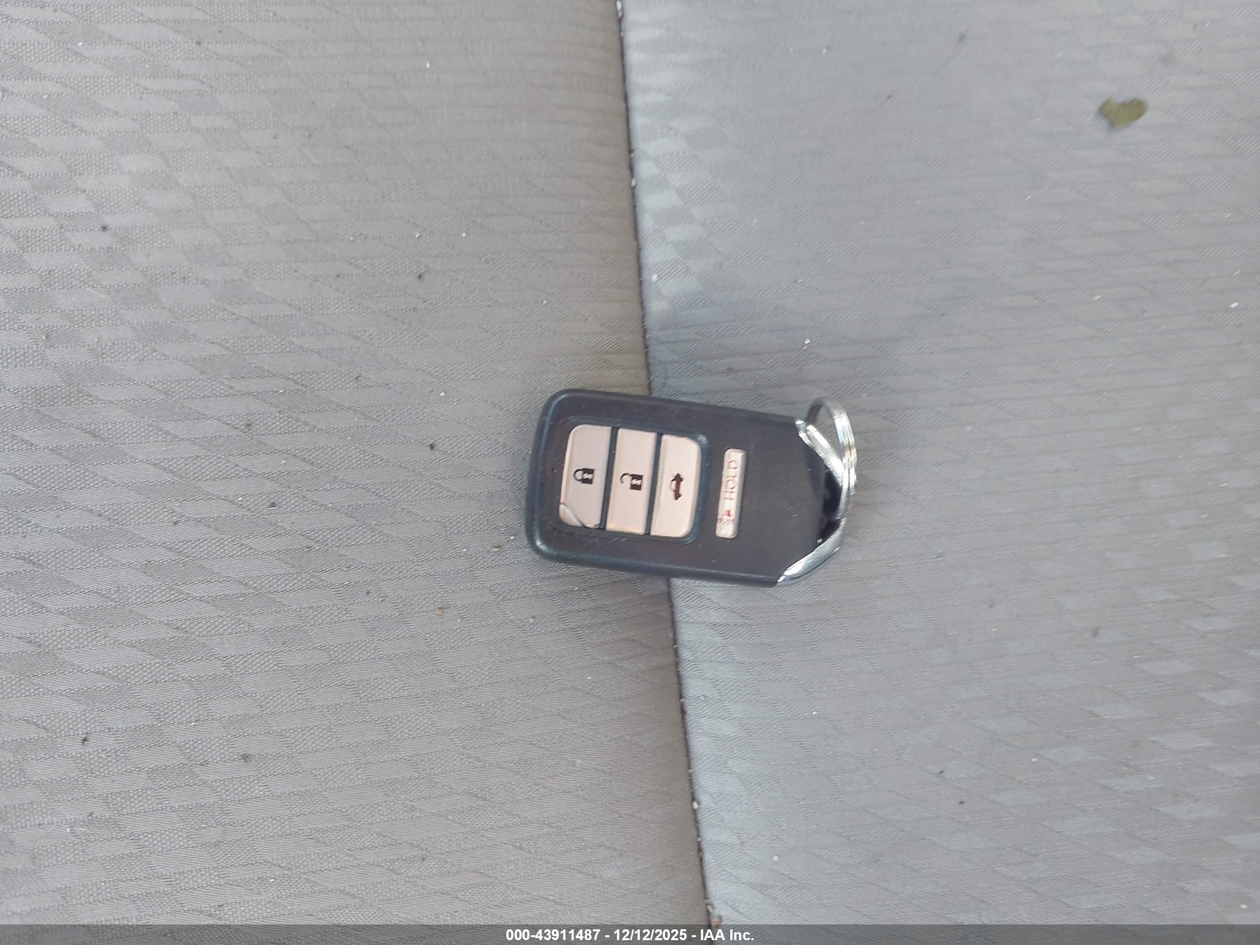 HONDA CIVIC image 11