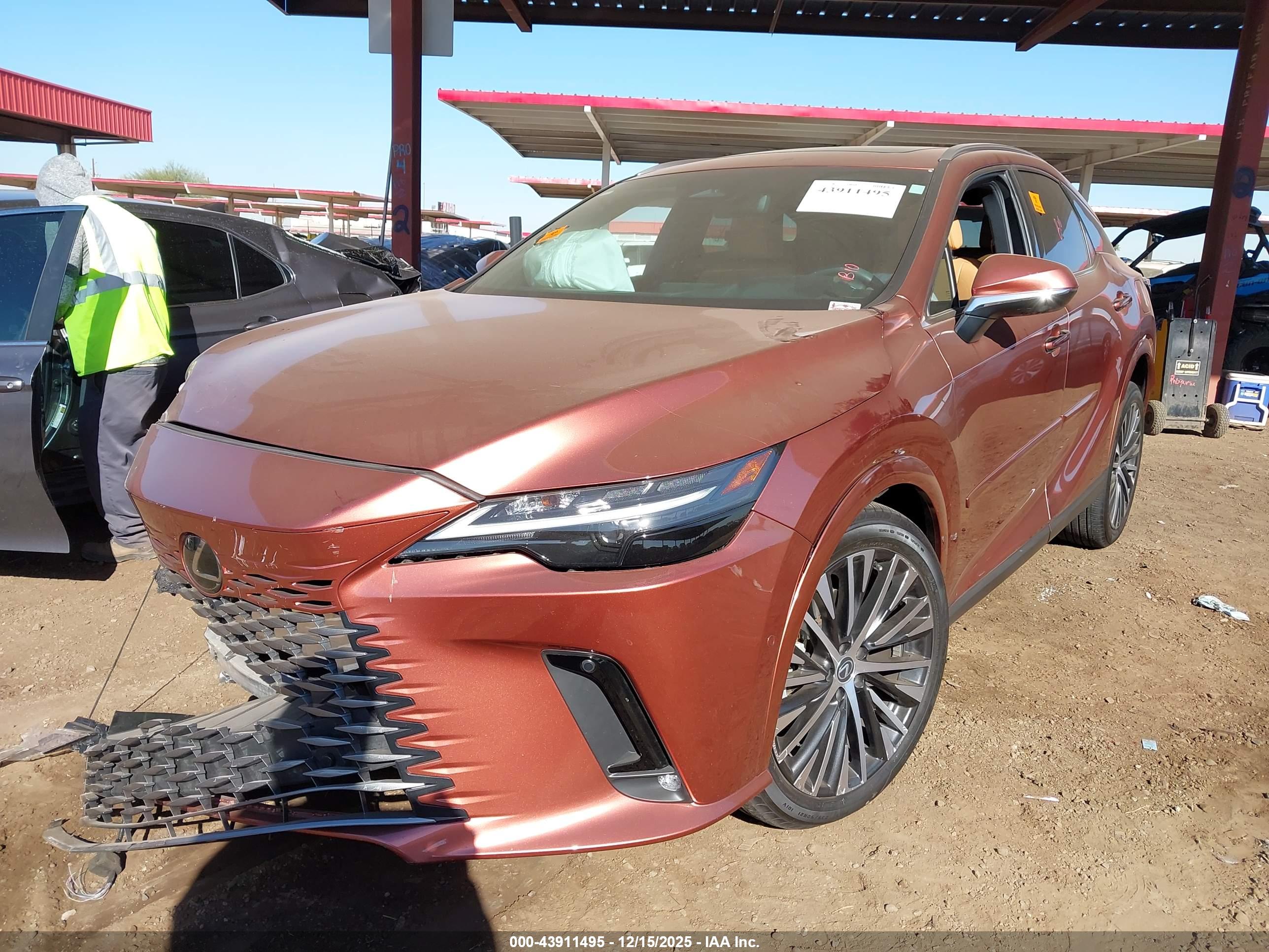 LEXUS RX image 2