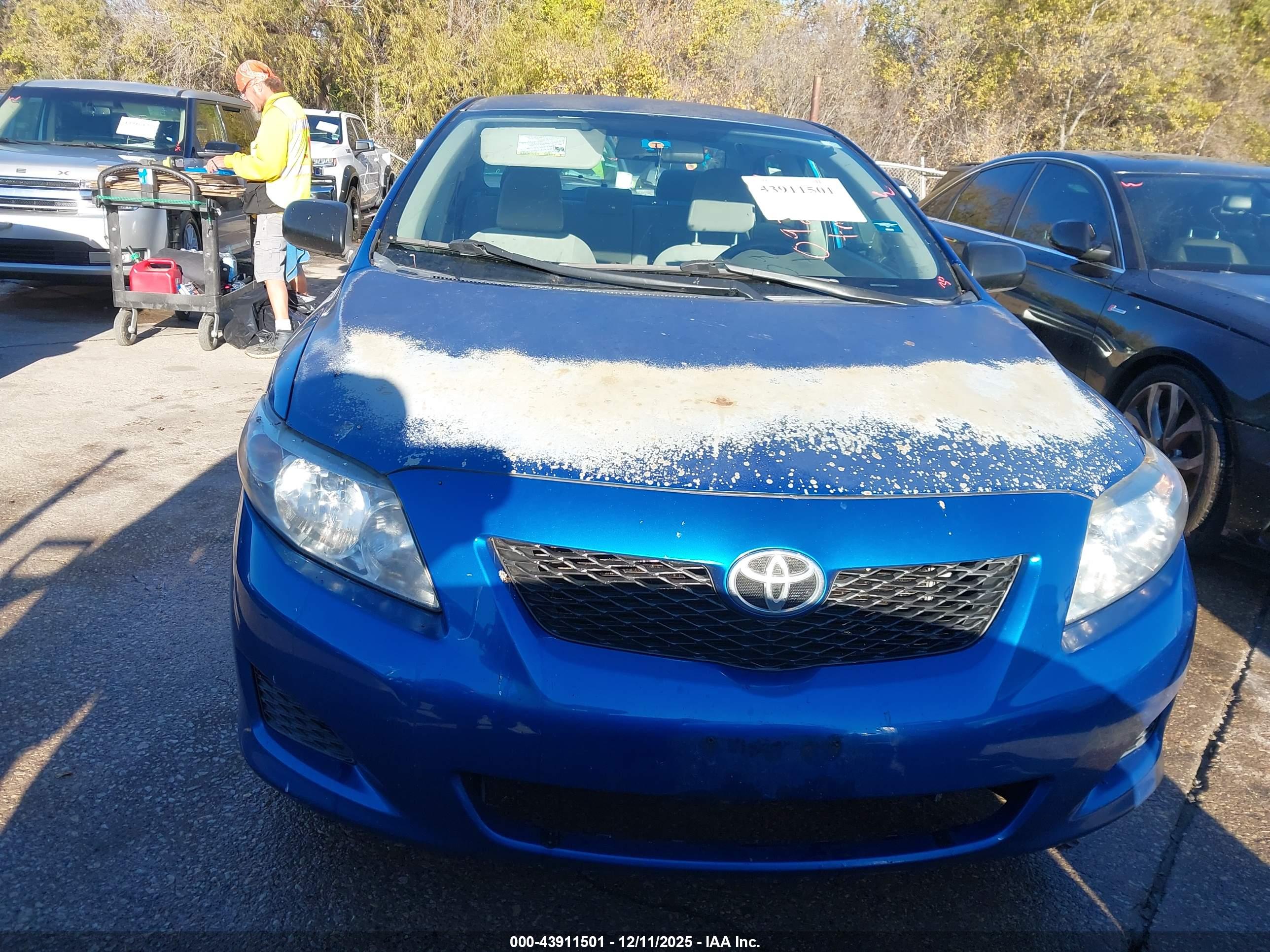 TOYOTA COROLLA image 6