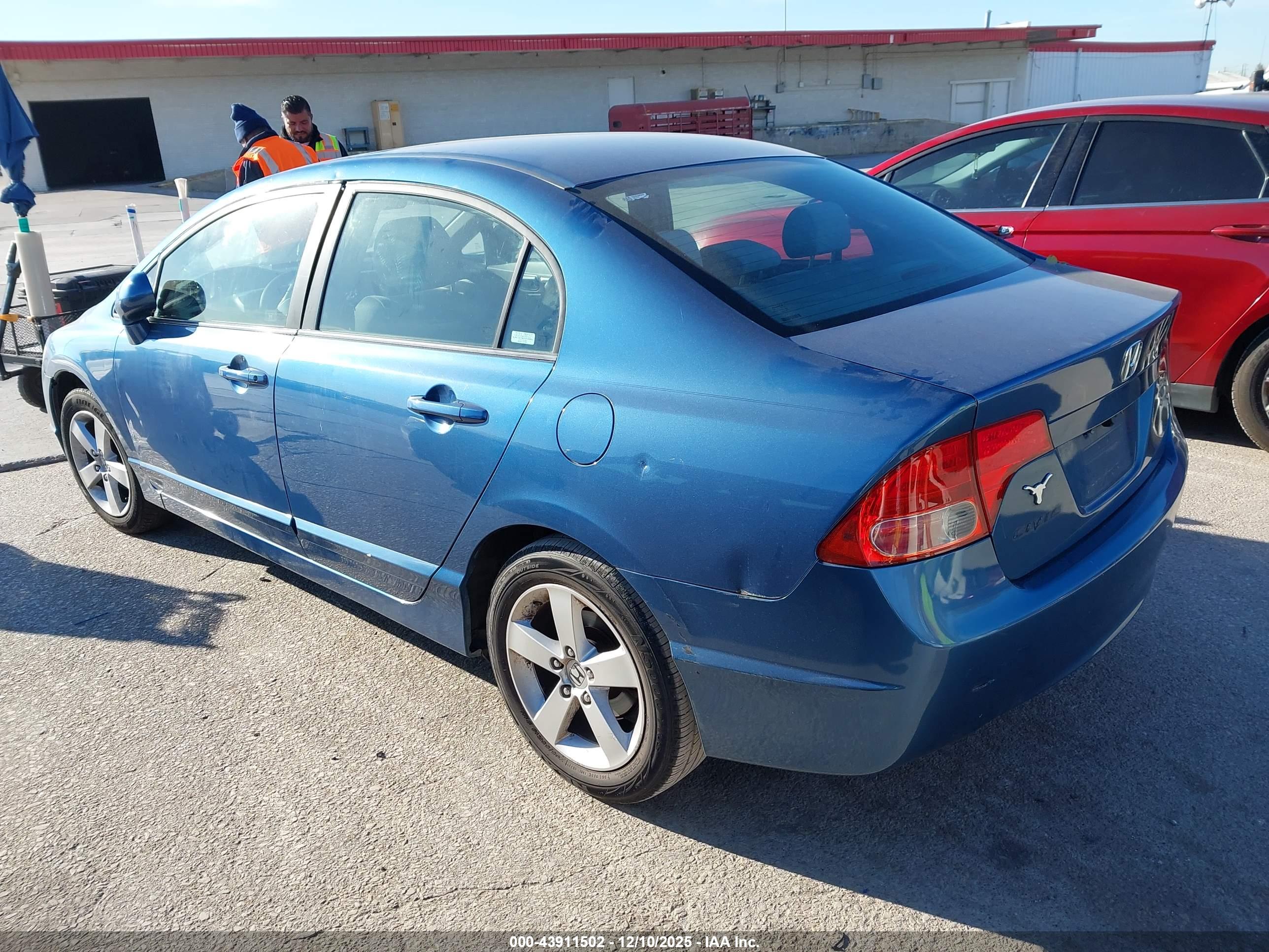HONDA CIVIC image 3