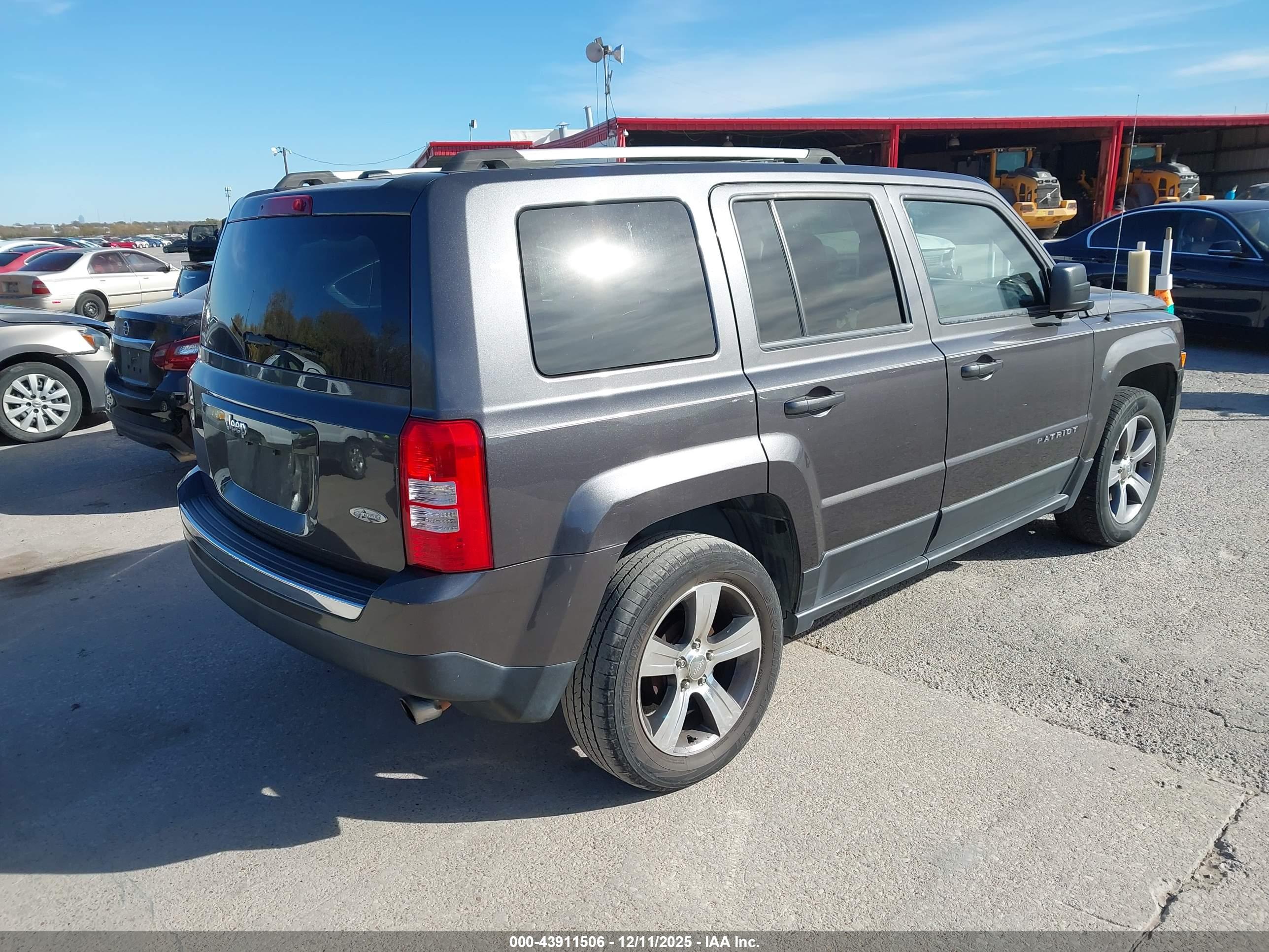 JEEP PATRIOT image 4