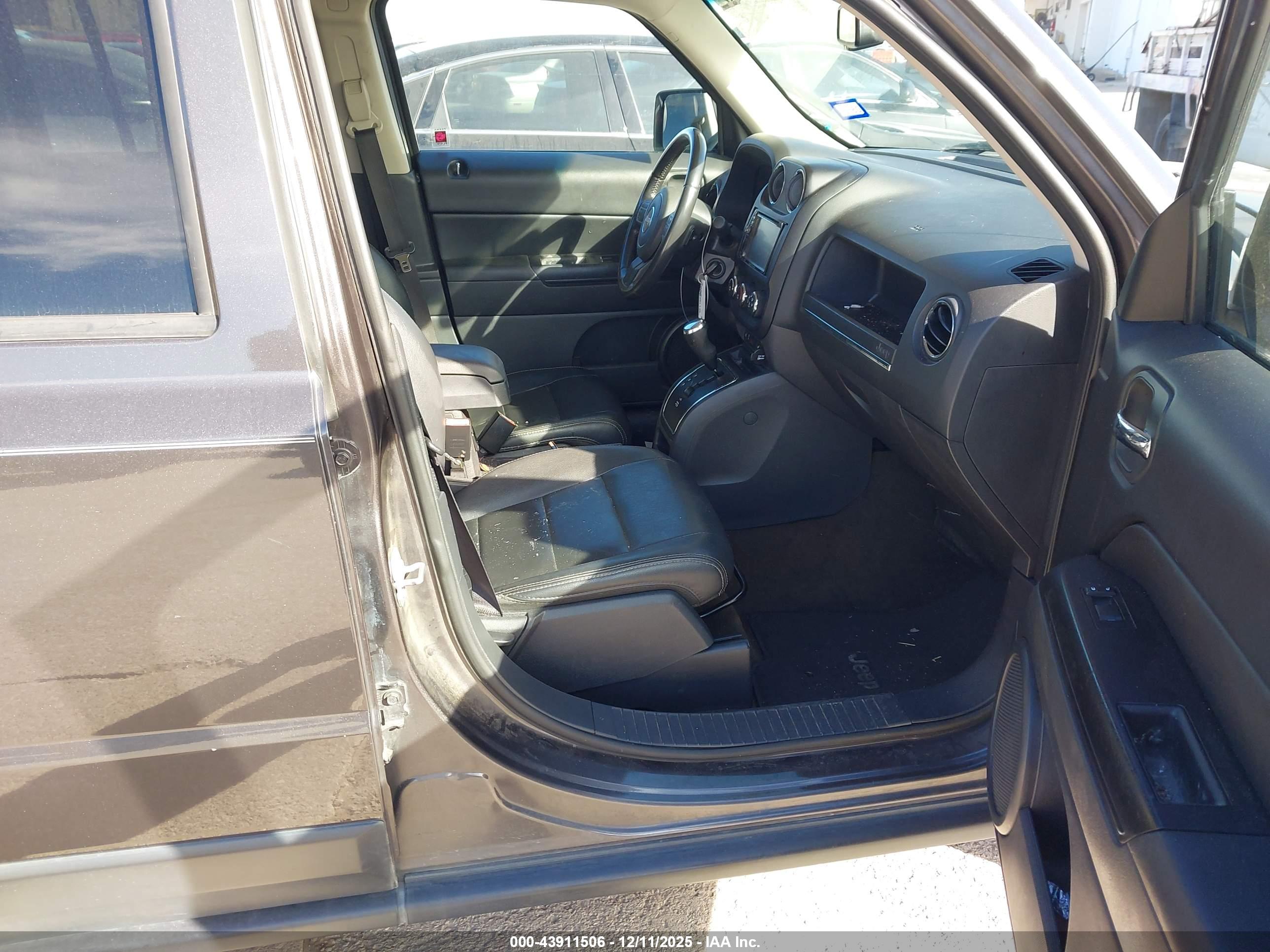 JEEP PATRIOT image 5