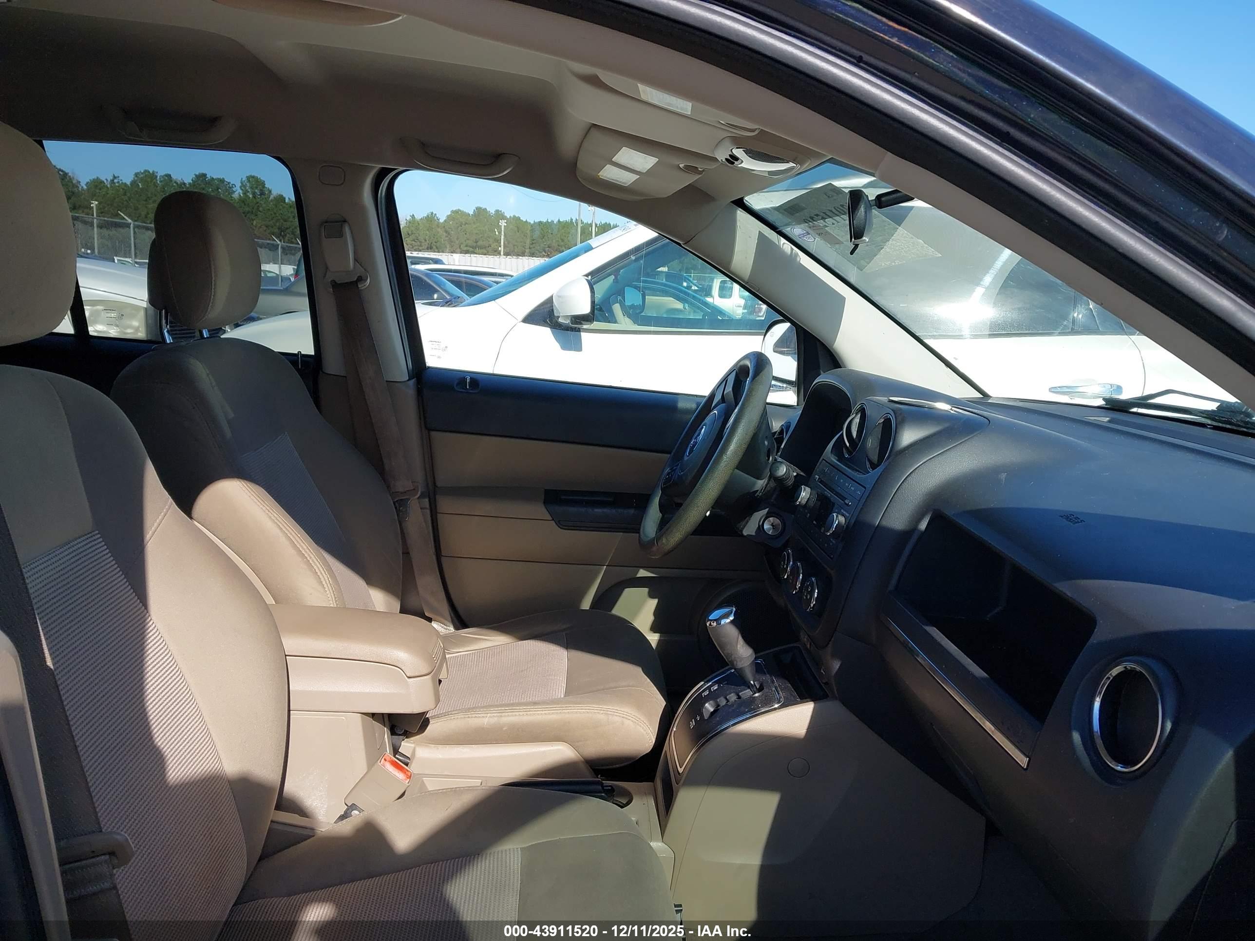 JEEP COMPASS image 5