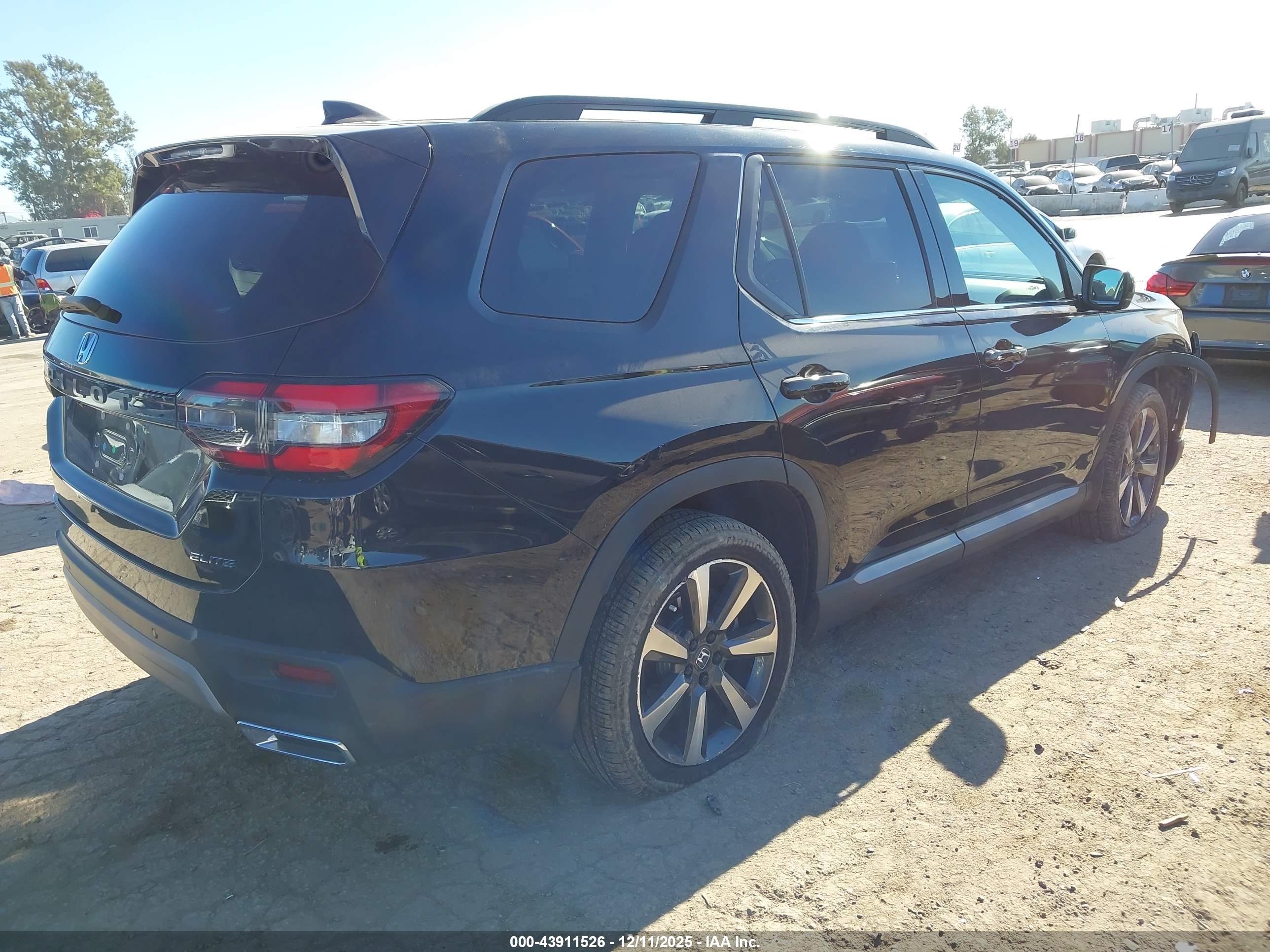 HONDA PILOT image 4