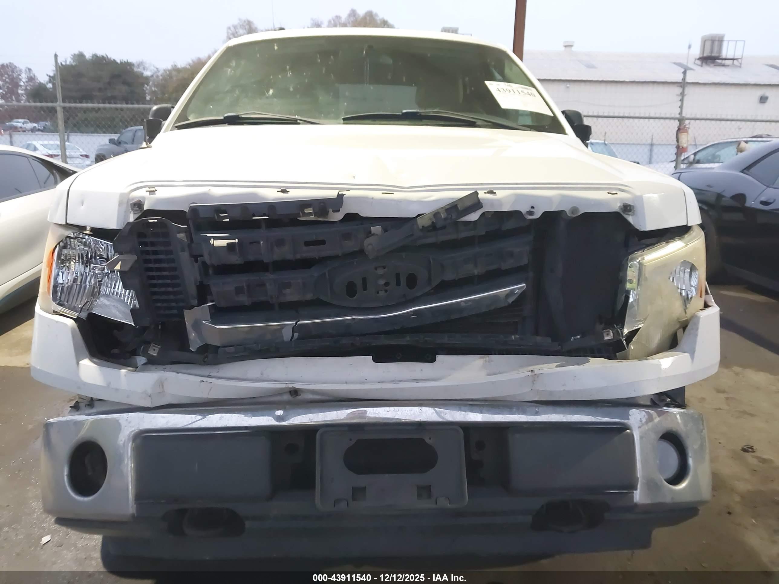 FORD F-150 image 6