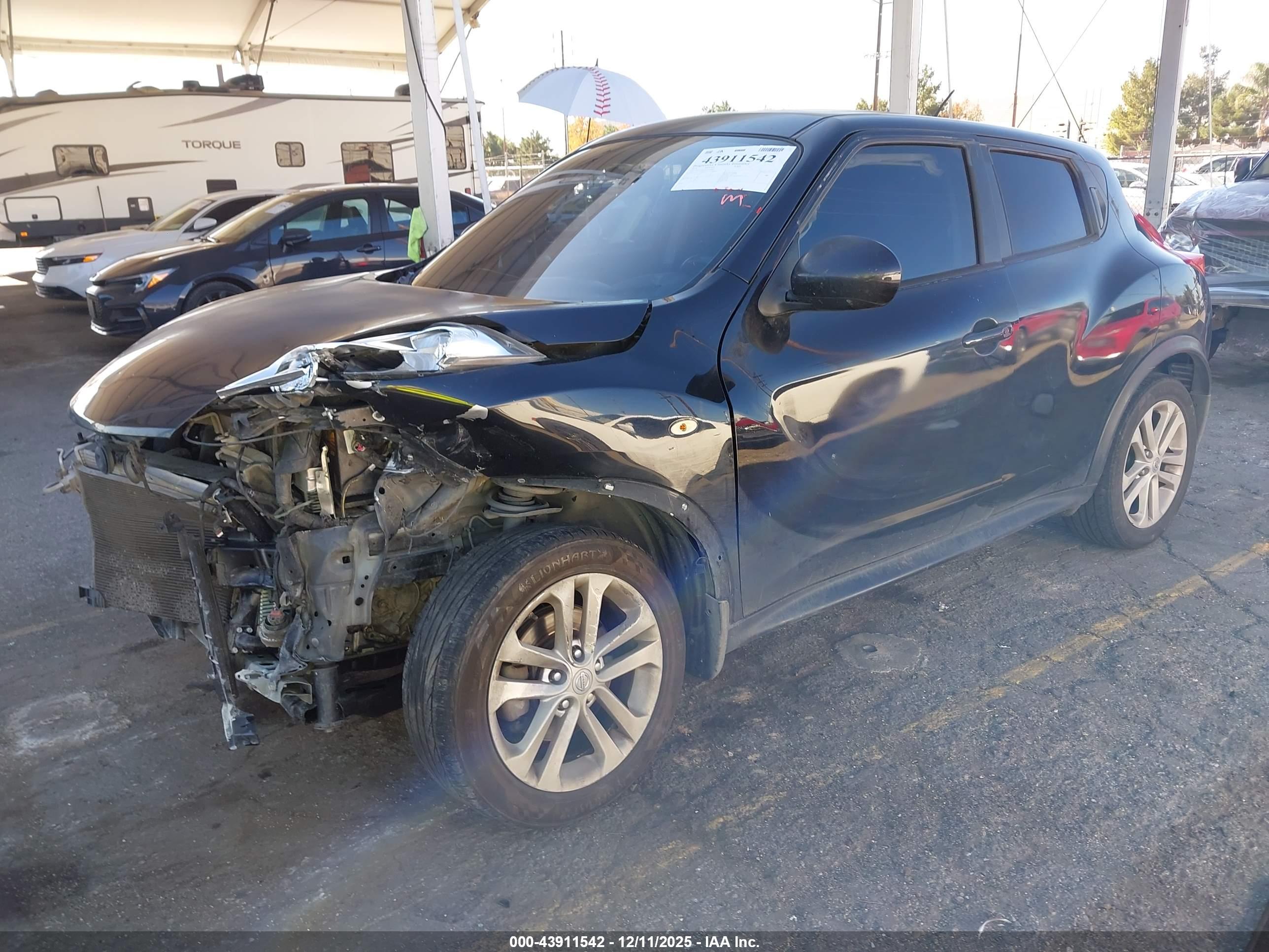 NISSAN JUKE image 2