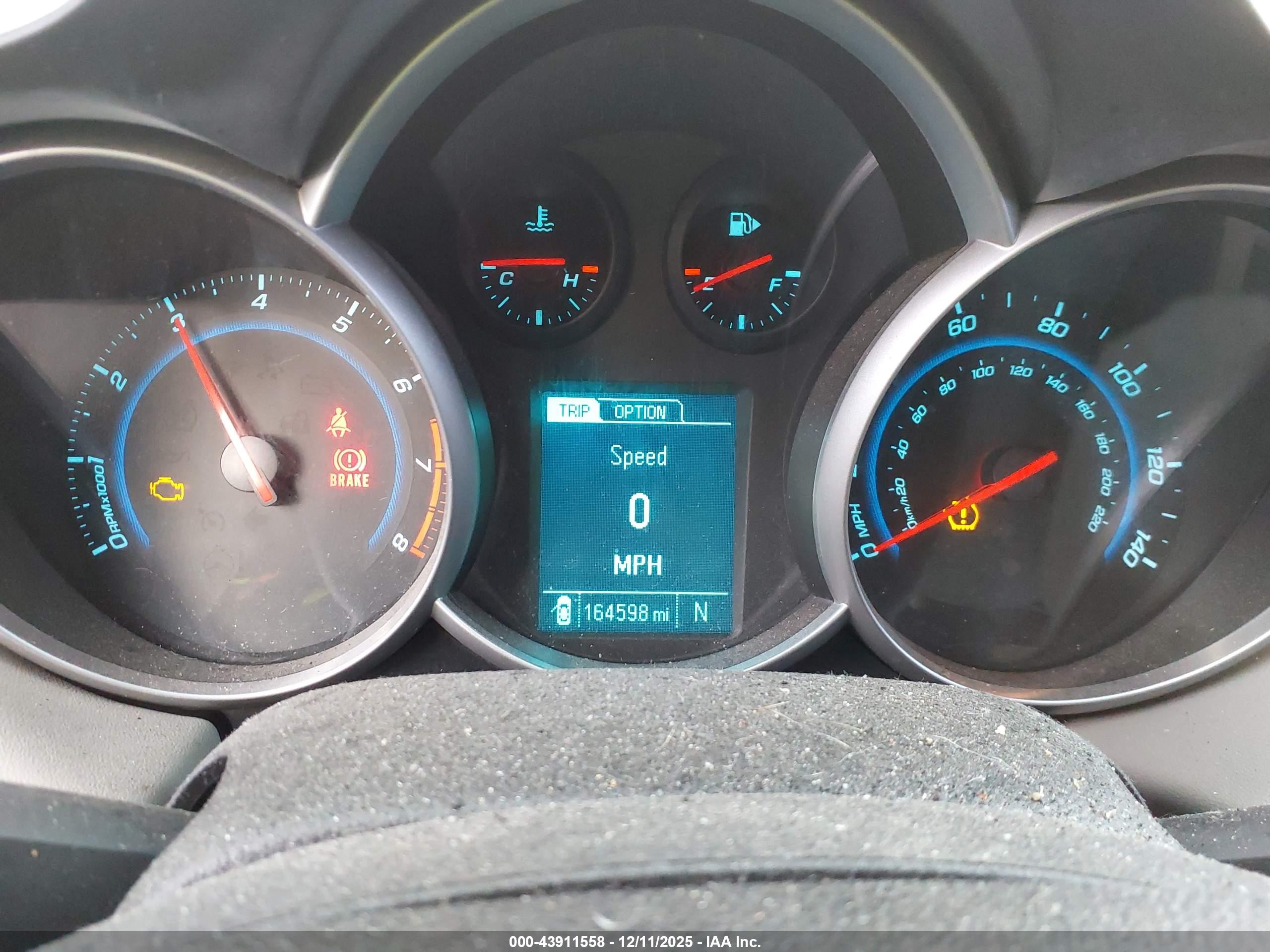 CHEVROLET CRUZE image 7