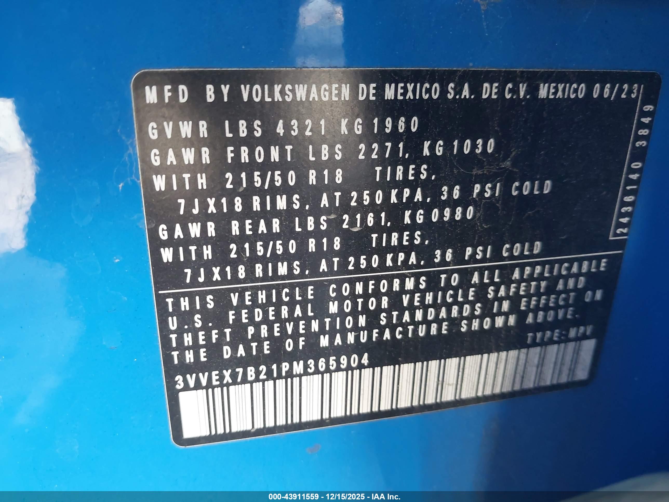 VOLKSWAGEN TAOS image 9