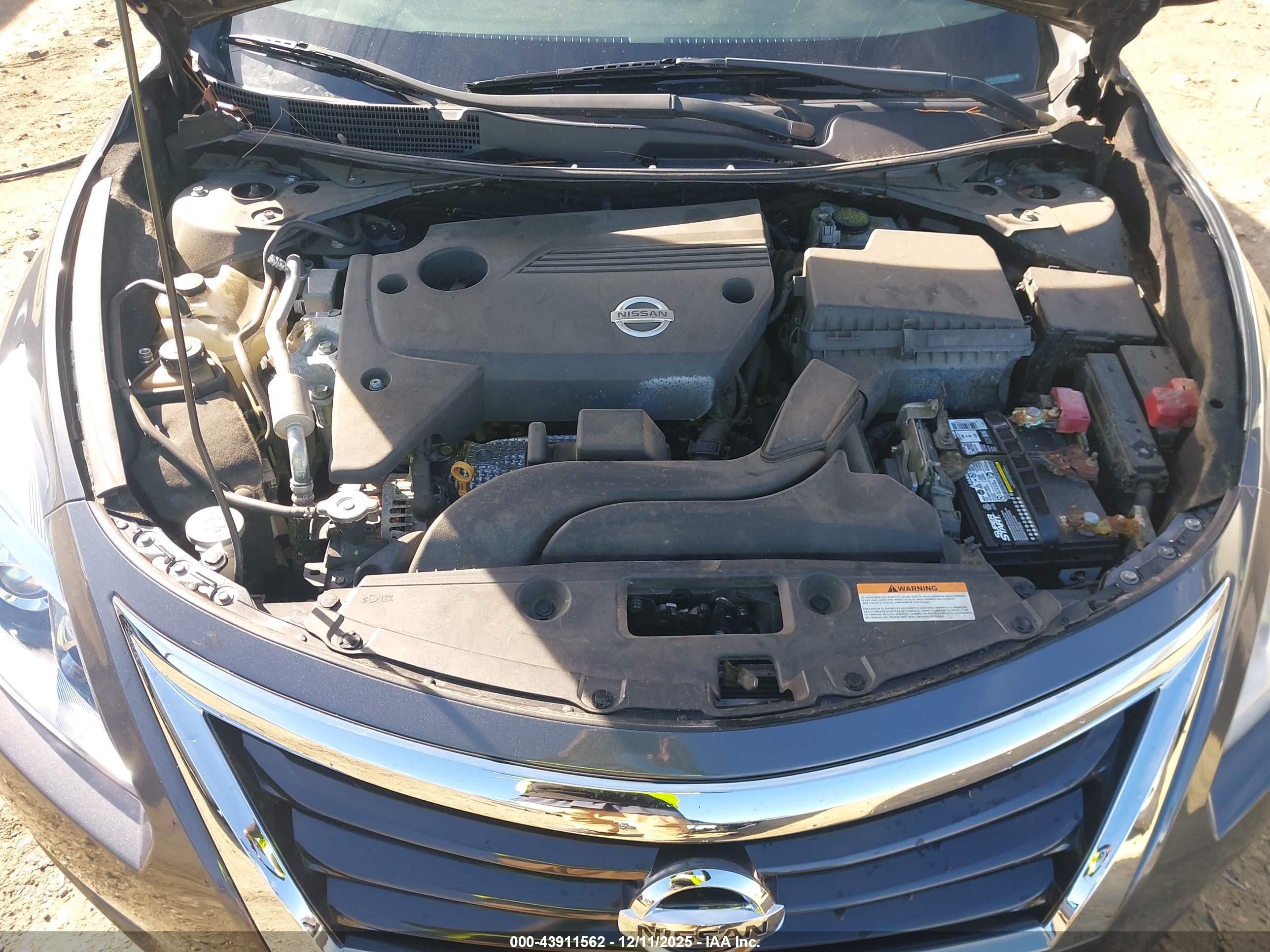 NISSAN ALTIMA image 10