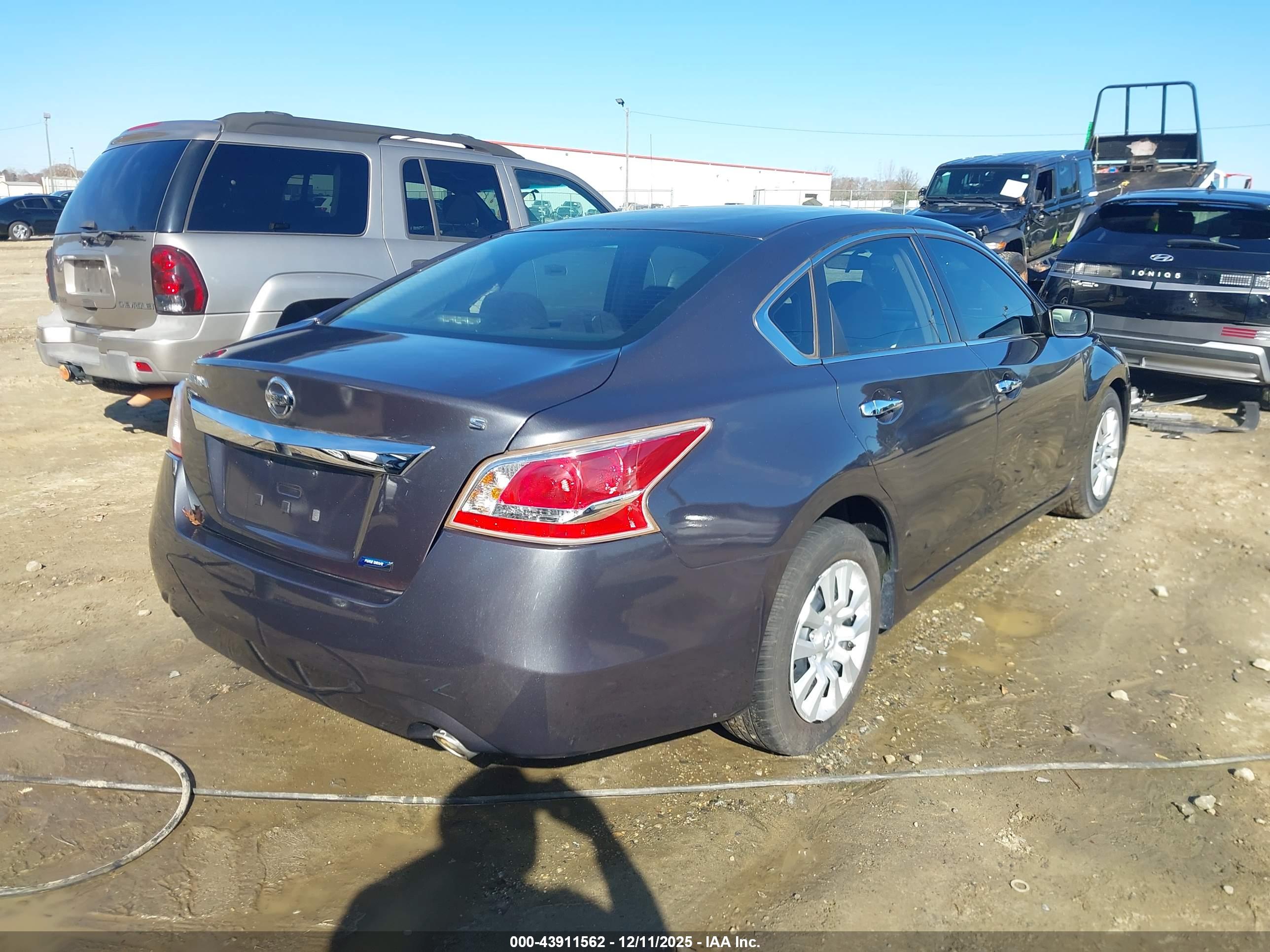 NISSAN ALTIMA image 4