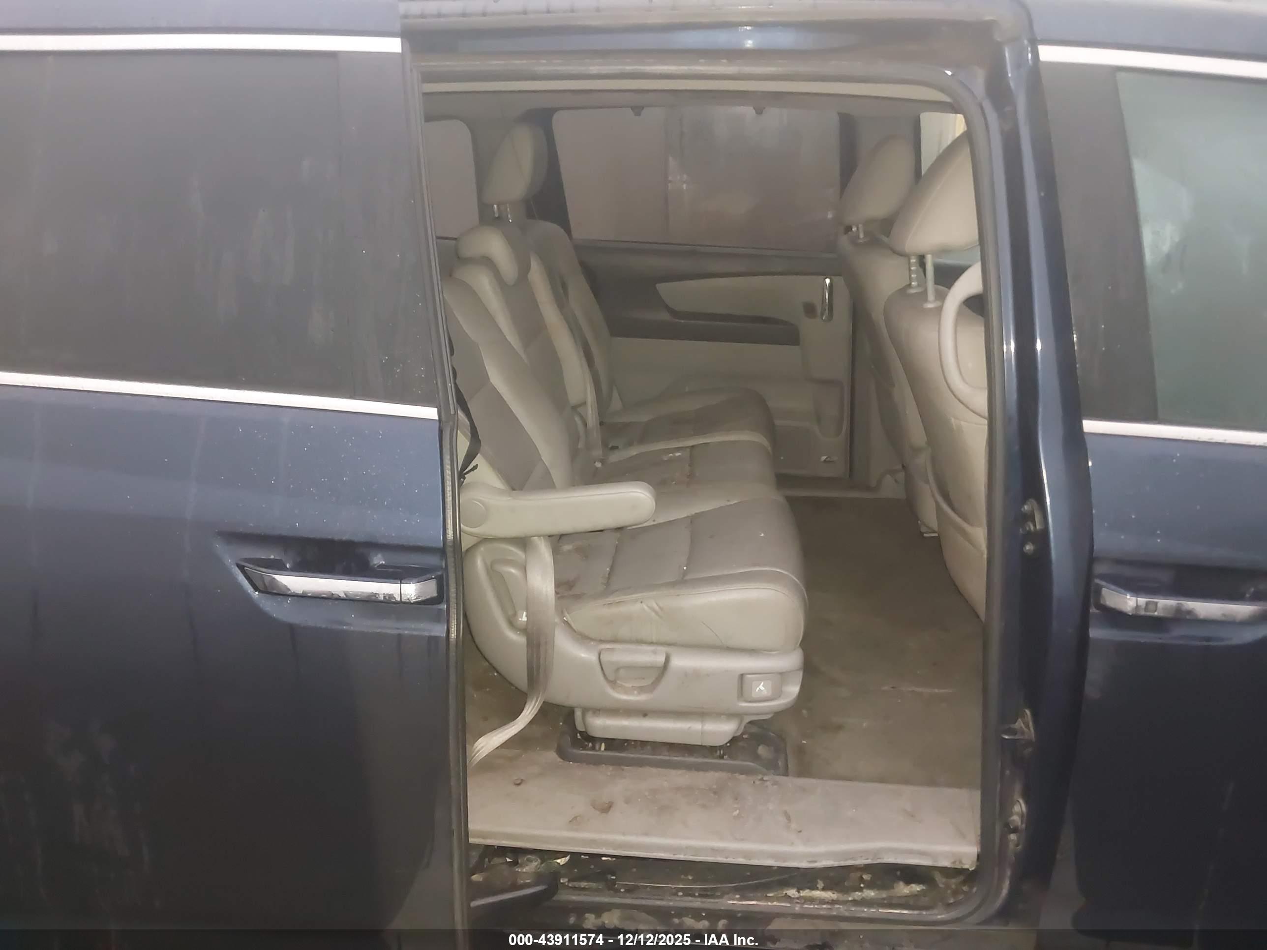 HONDA ODYSSEY image 8
