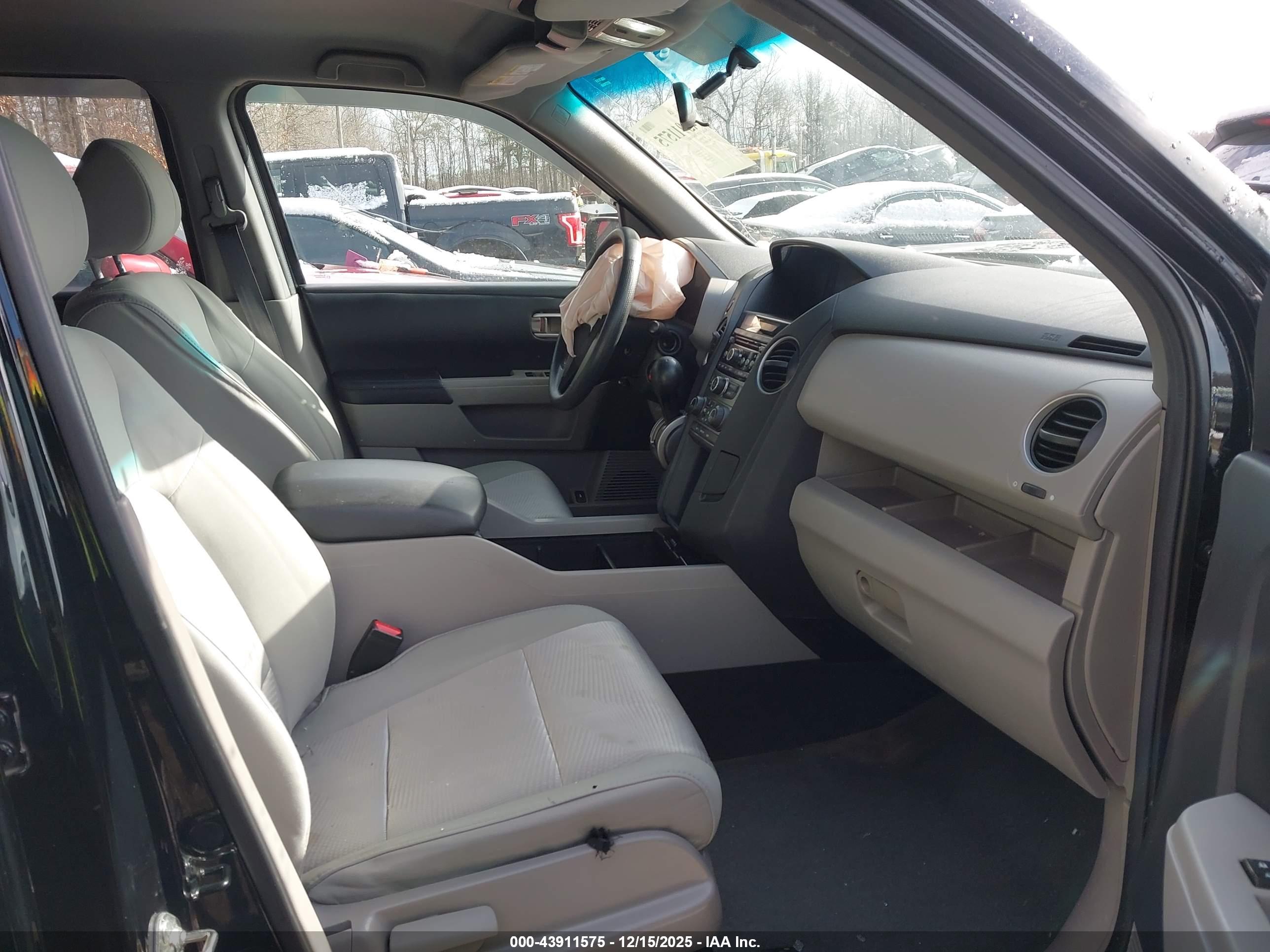 HONDA PILOT image 5