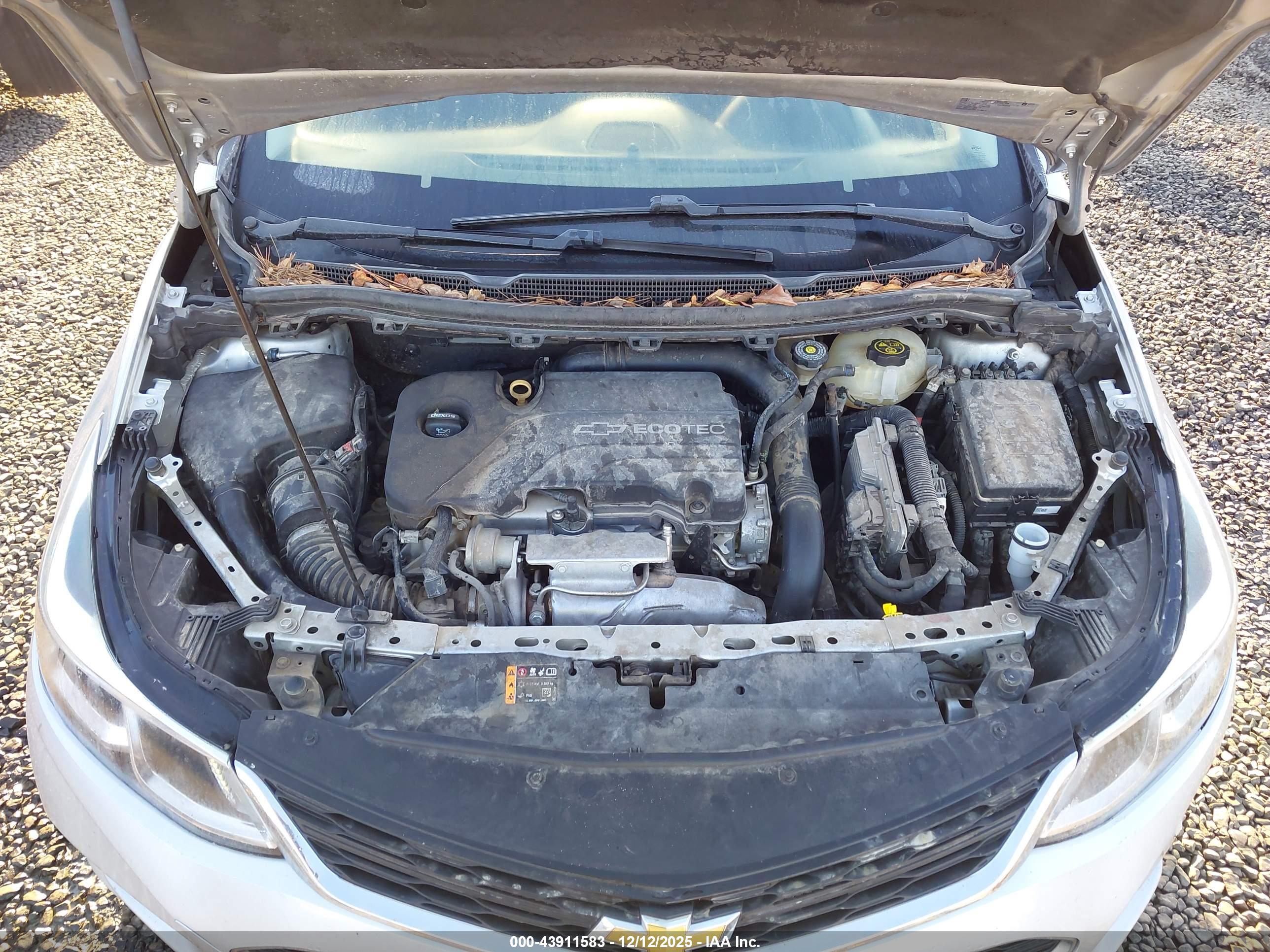 CHEVROLET CRUZE image 10