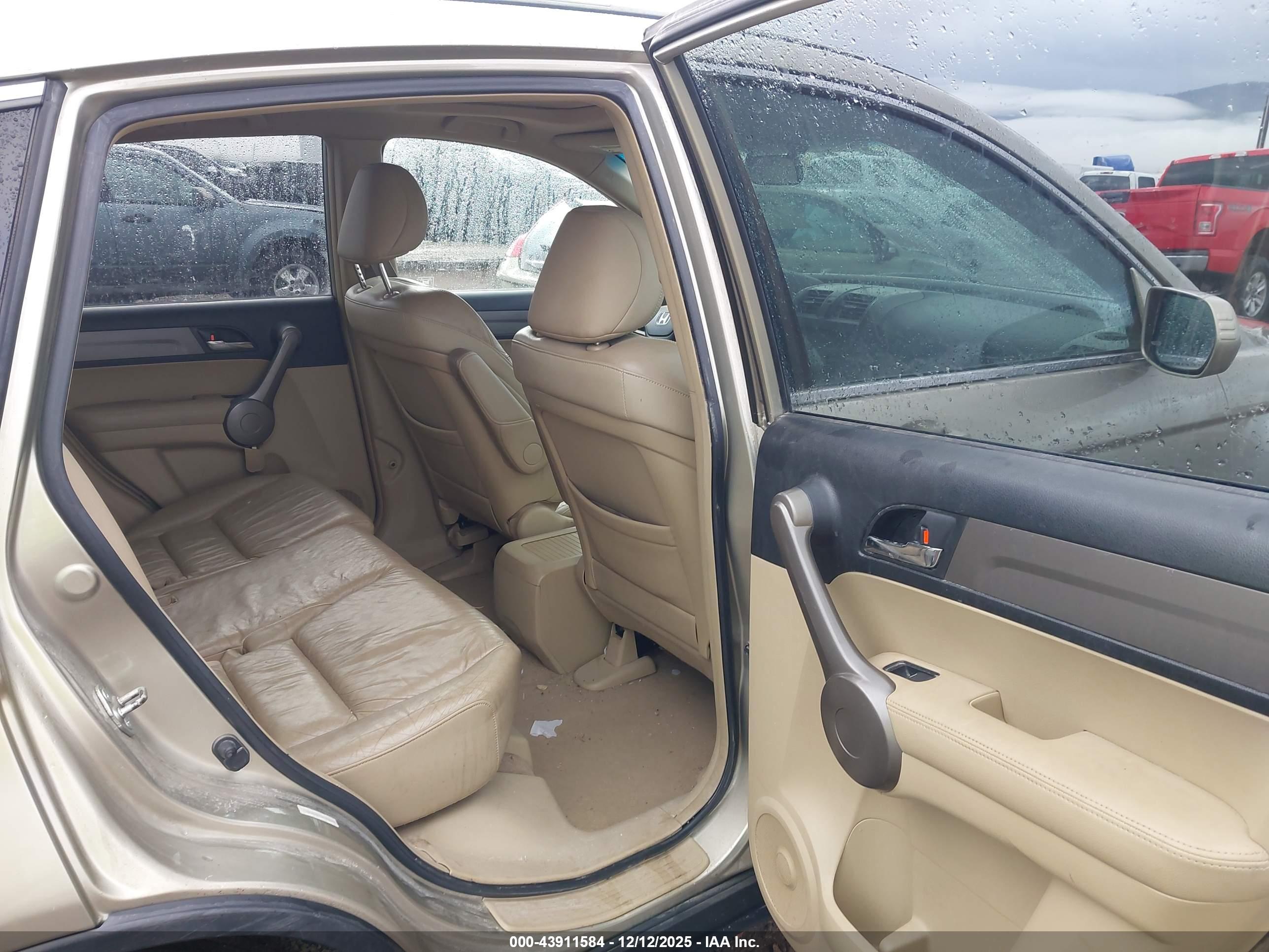 HONDA CR-V image 8