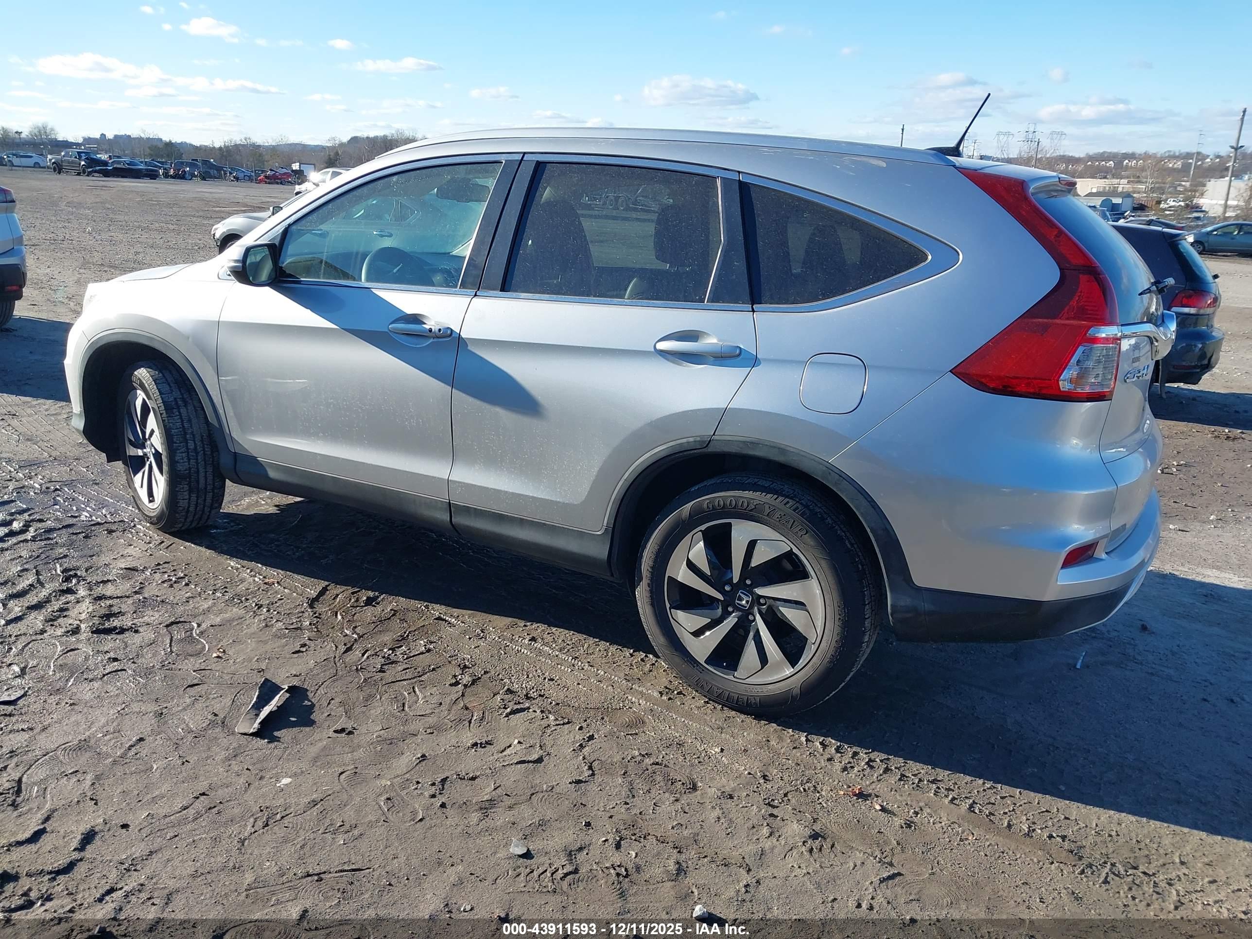 HONDA CR-V image 3