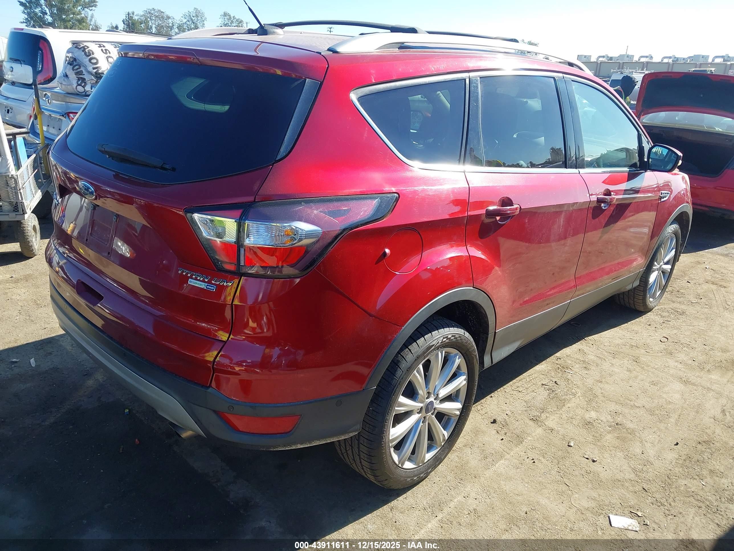 FORD ESCAPE image 4