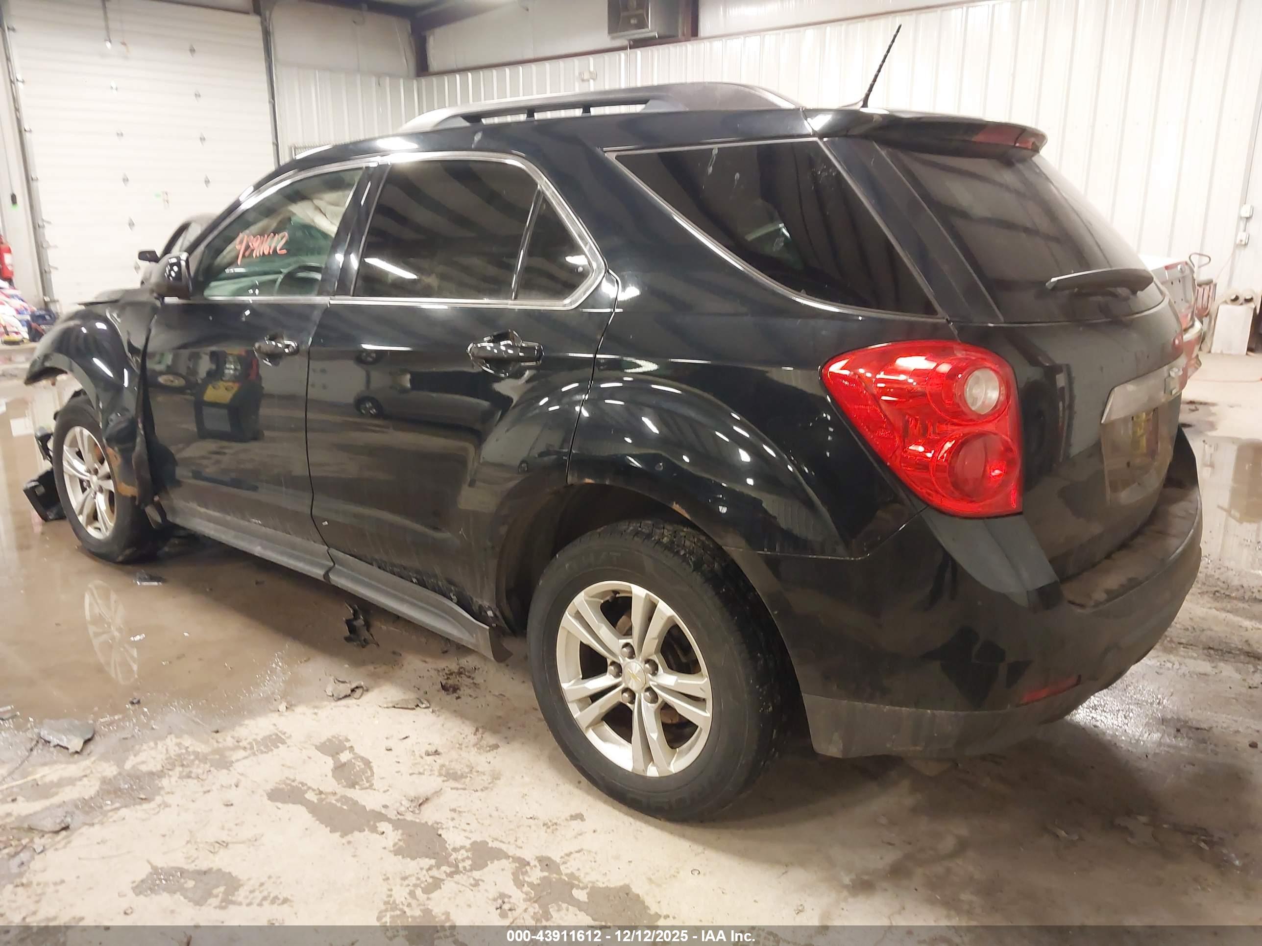 CHEVROLET EQUINOX image 3