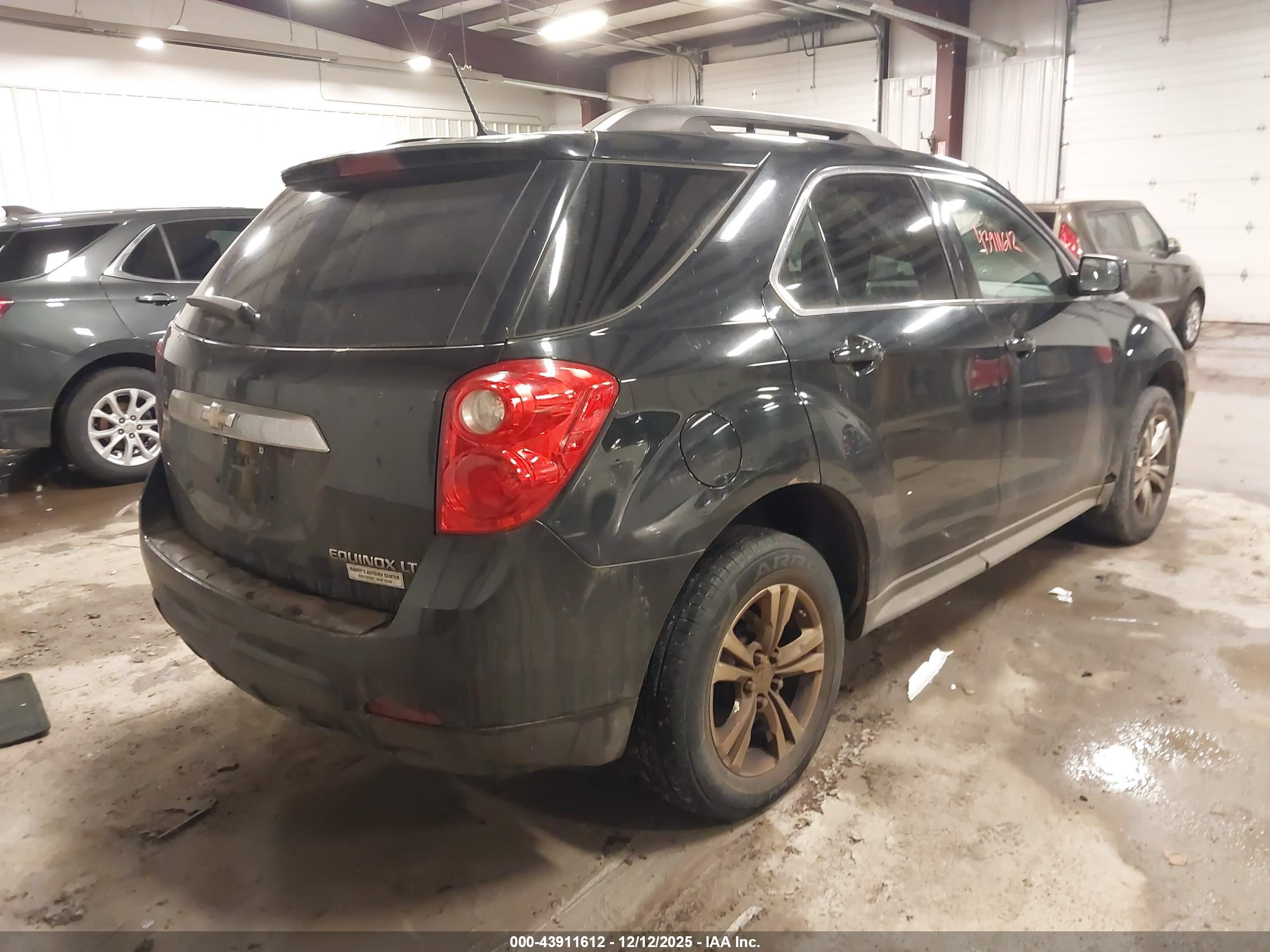 CHEVROLET EQUINOX image 4