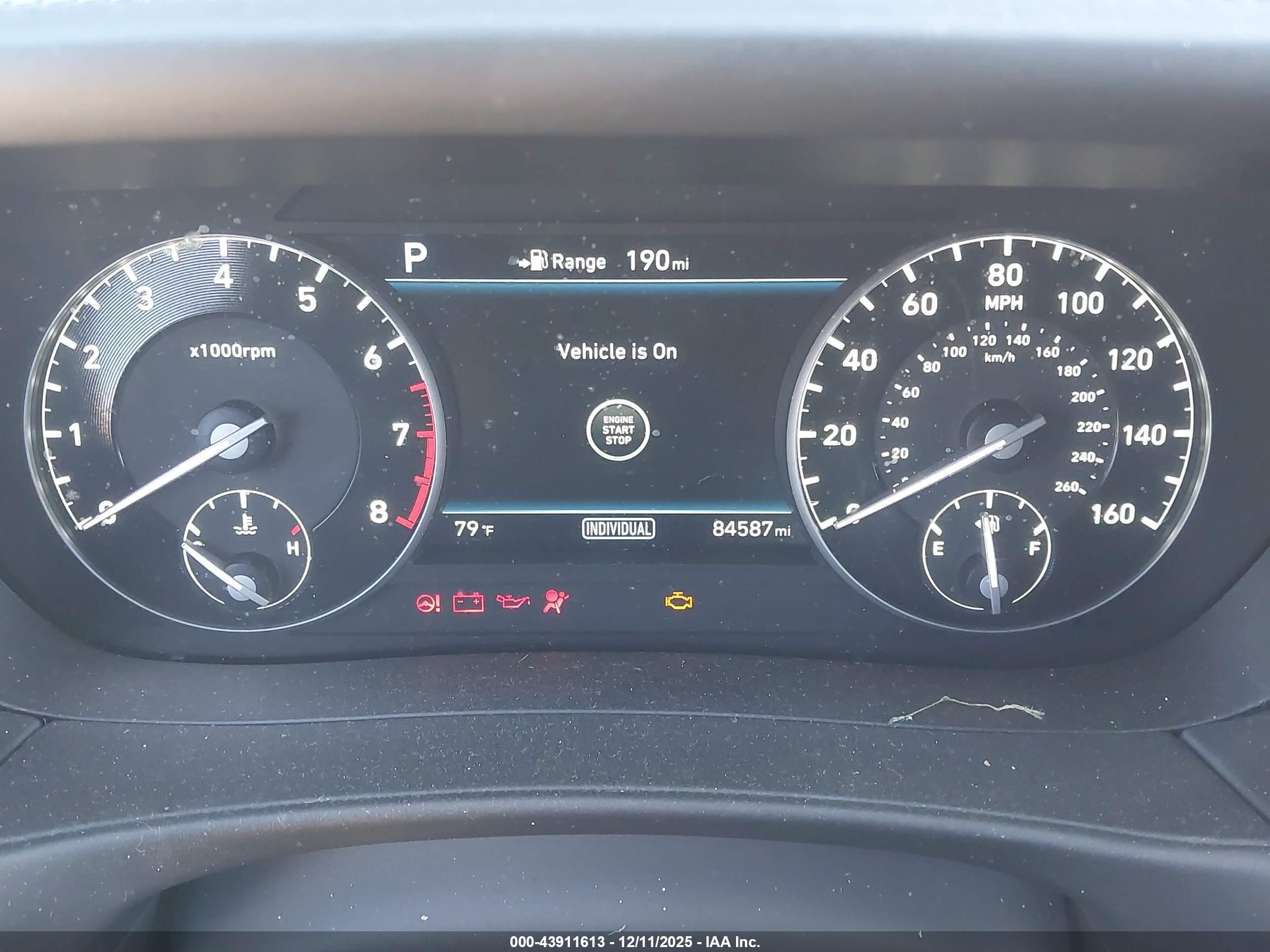 GENESIS G90 image 7