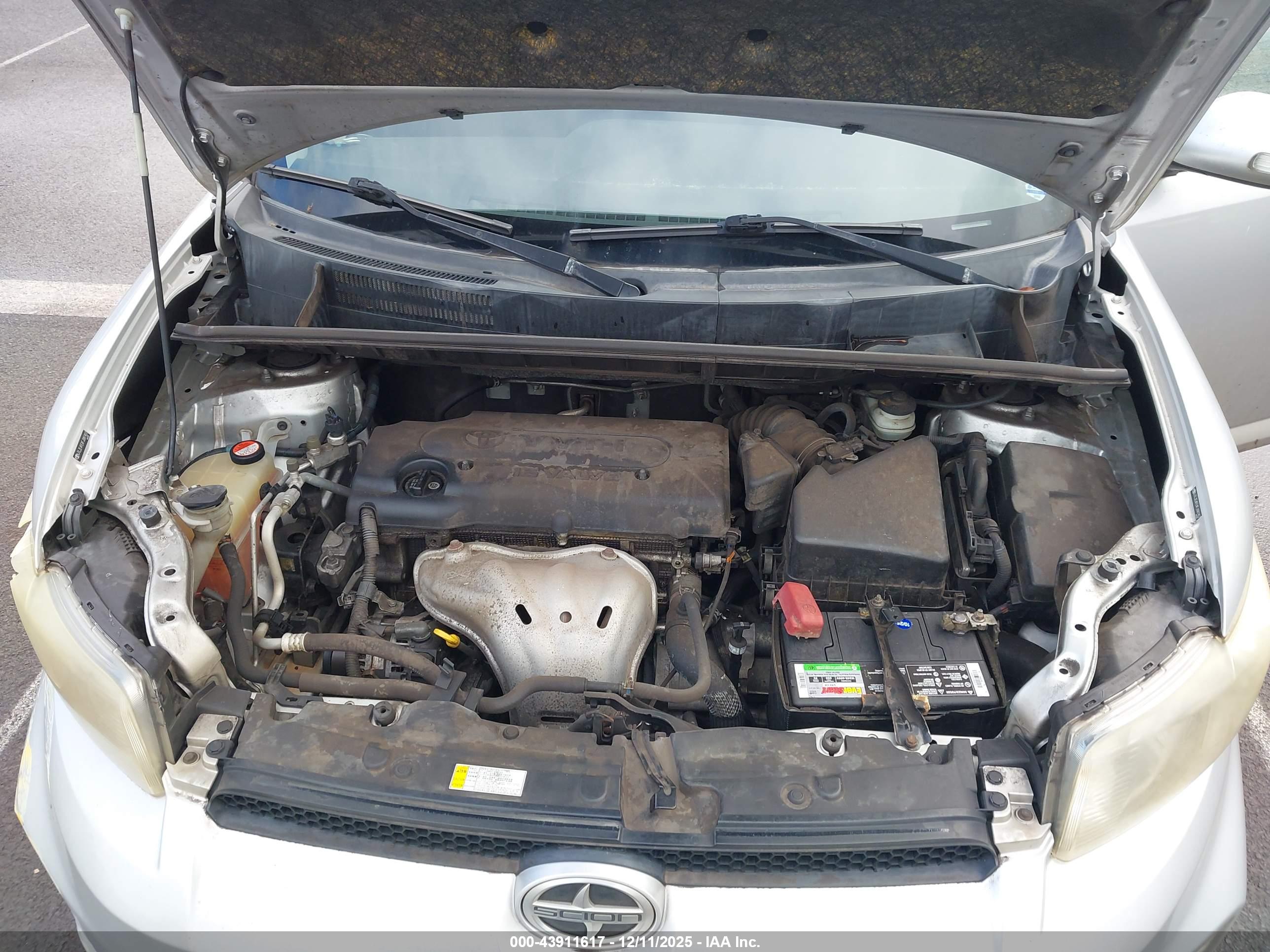 SCION XB image 10