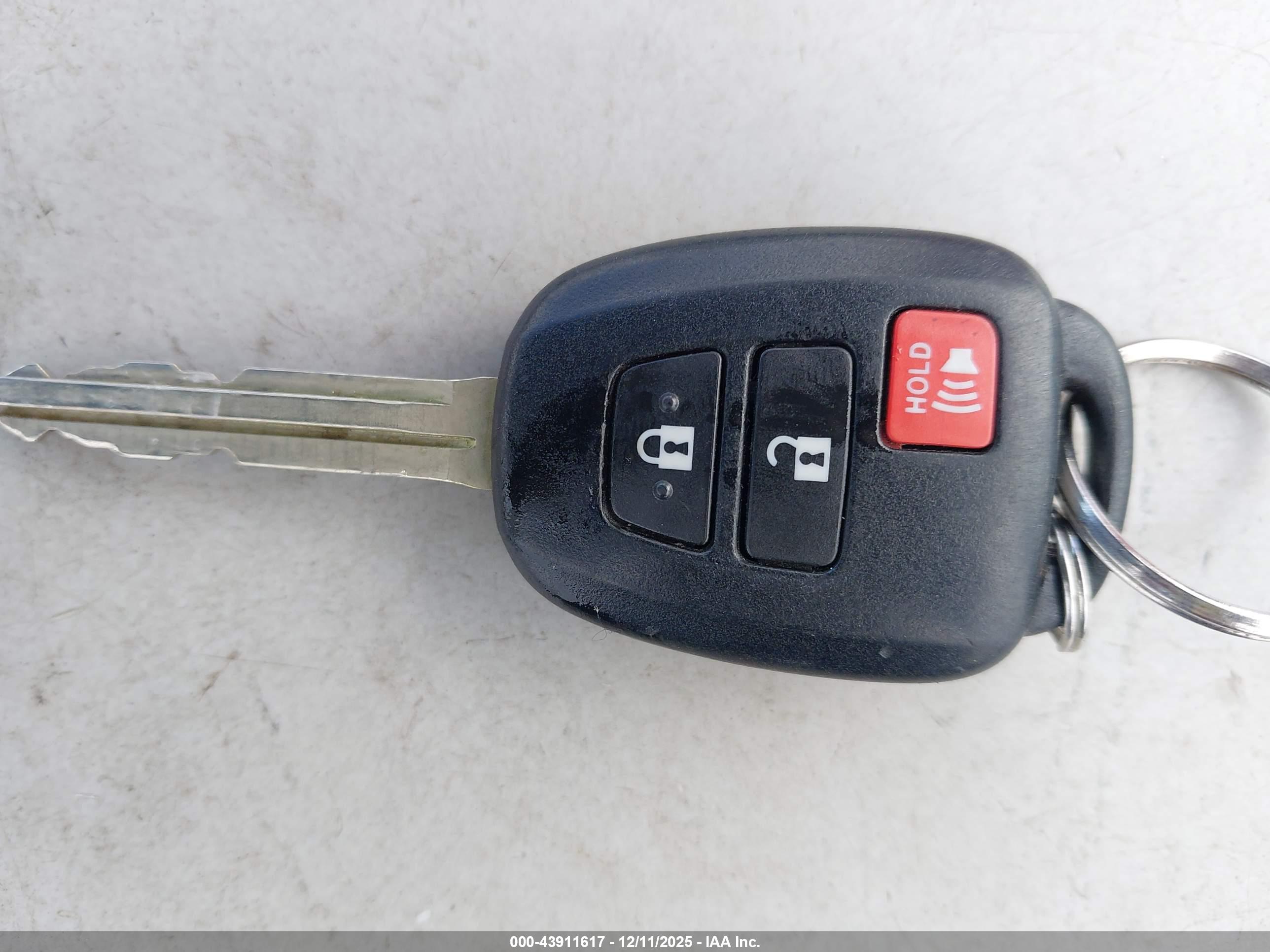 SCION XB image 11