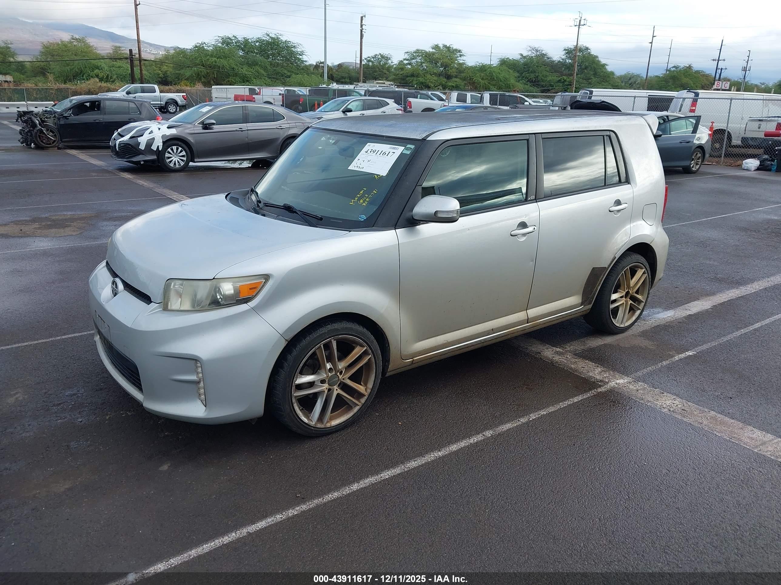 SCION XB image 2