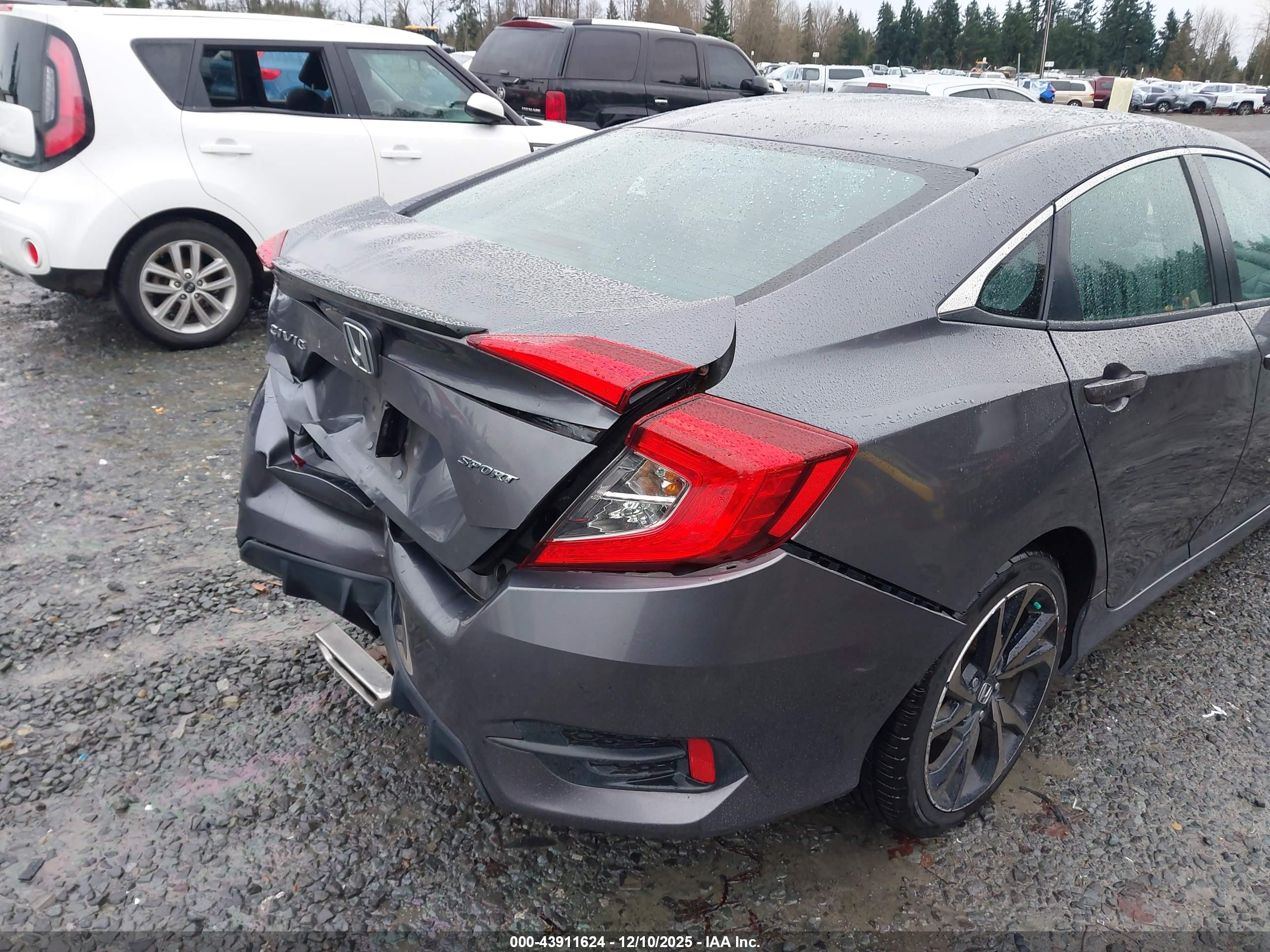 HONDA CIVIC image 6
