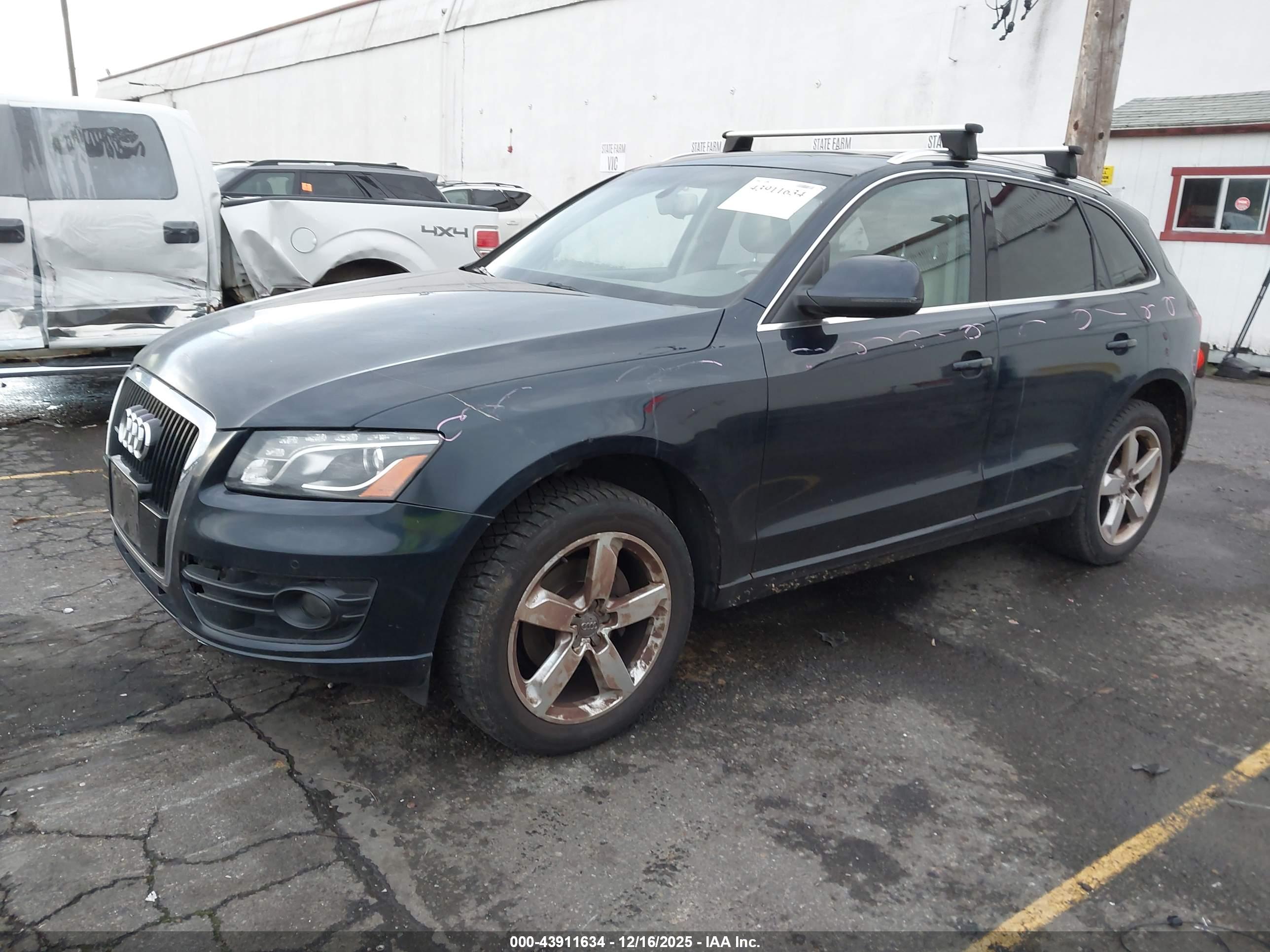 AUDI Q5 image 2
