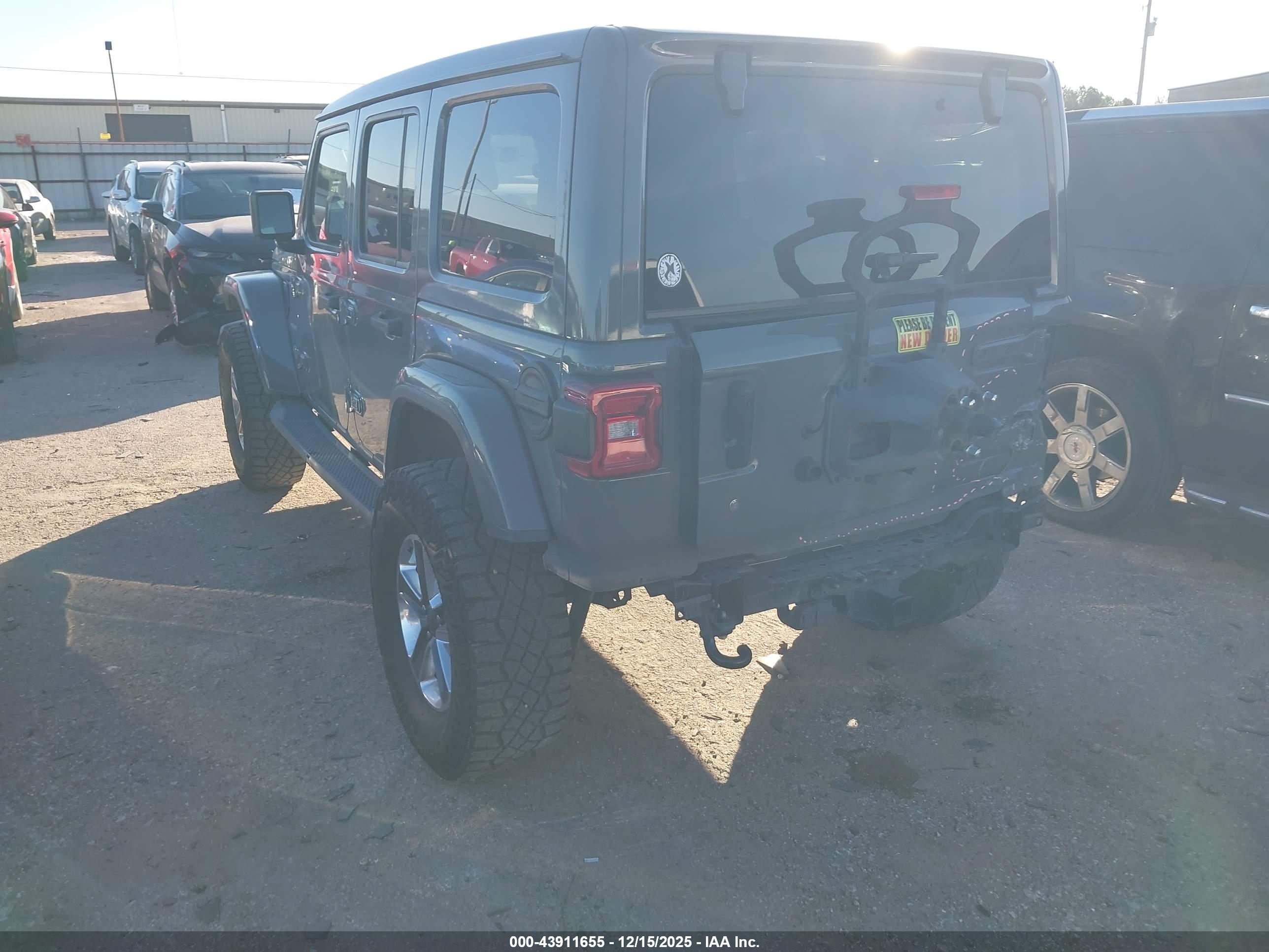 JEEP WRANGLER image 3