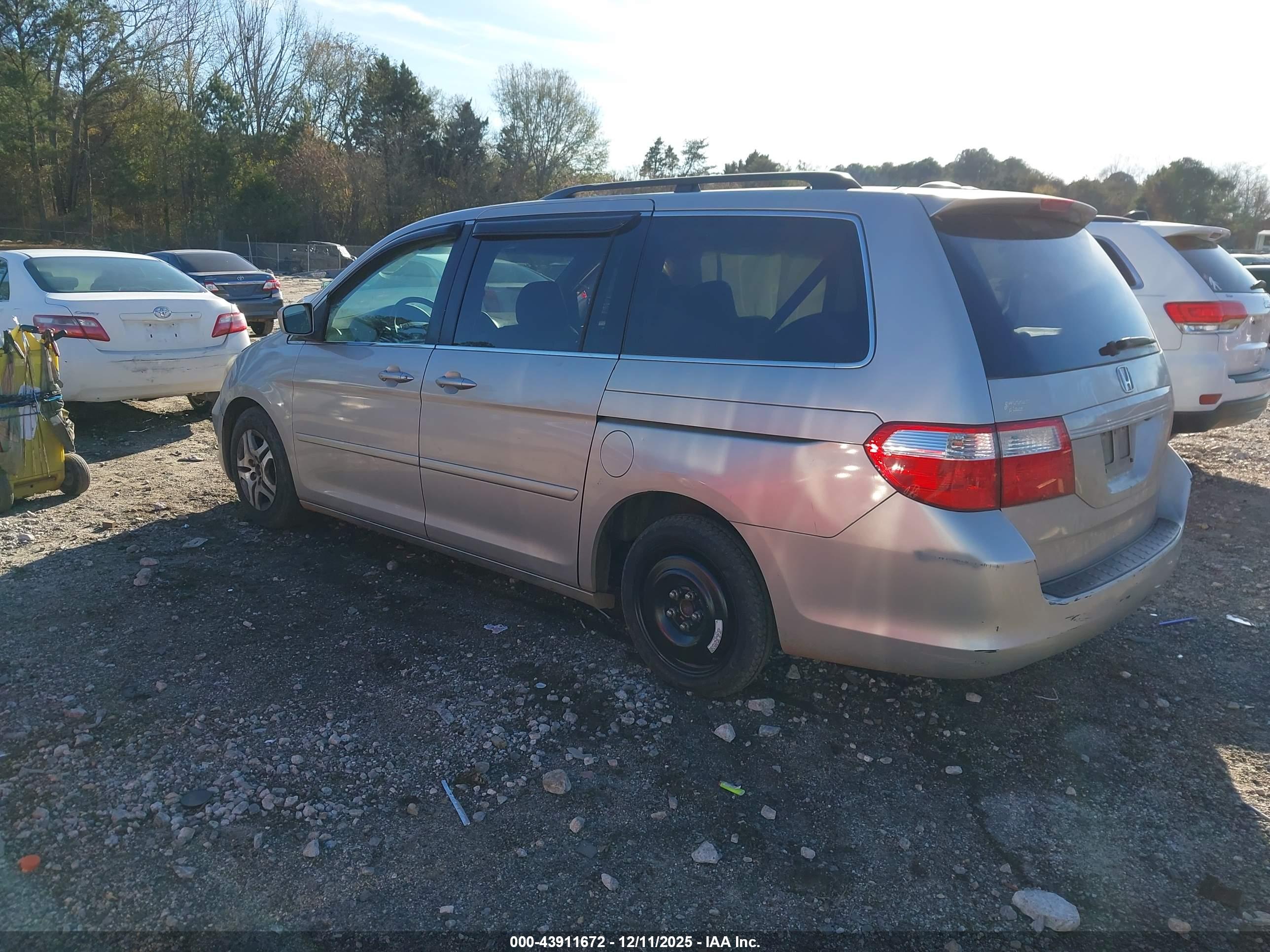 HONDA ODYSSEY image 3