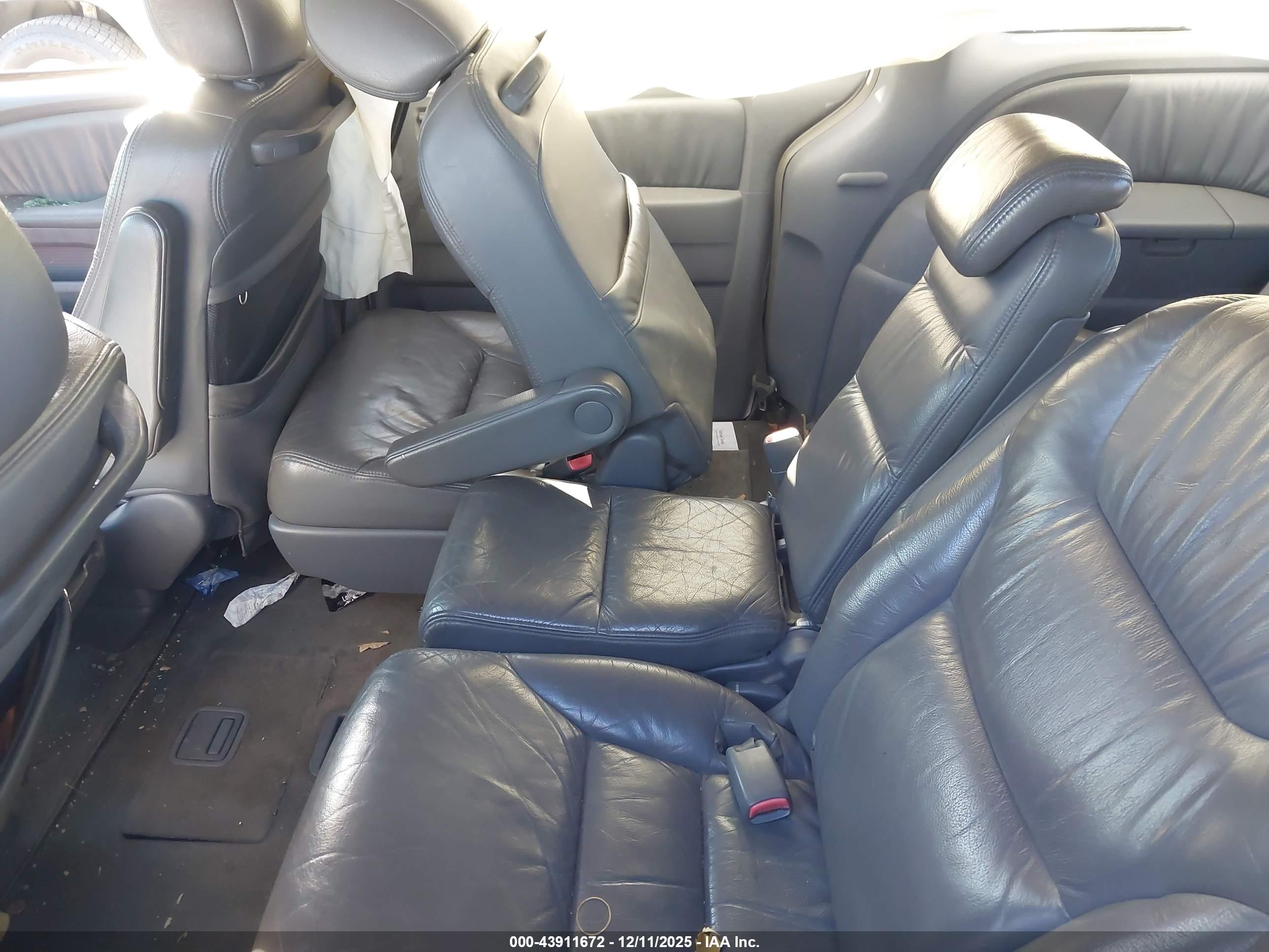 HONDA ODYSSEY image 8