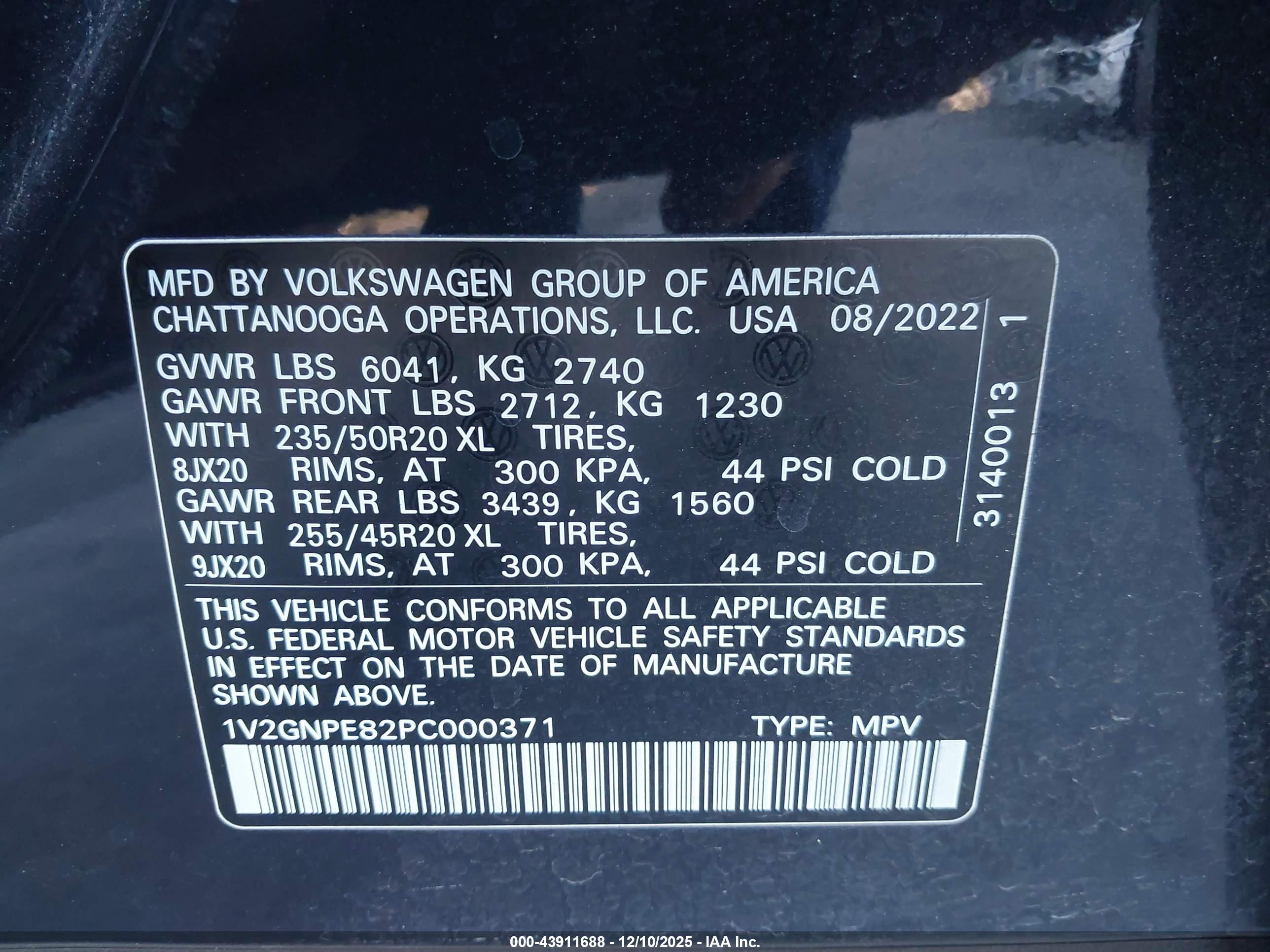 VOLKSWAGEN ID.4 image 9