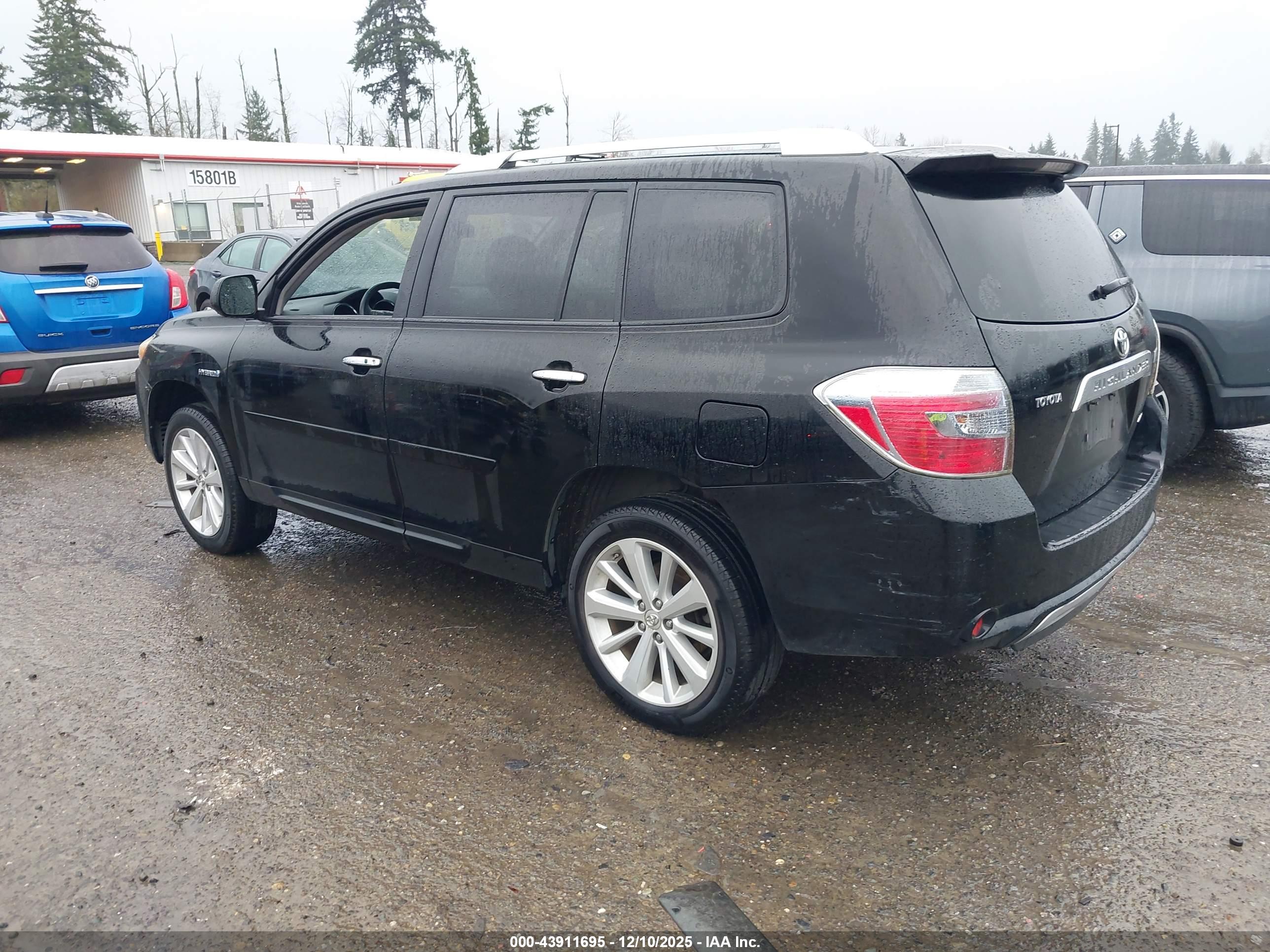 TOYOTA HIGHLANDER image 3
