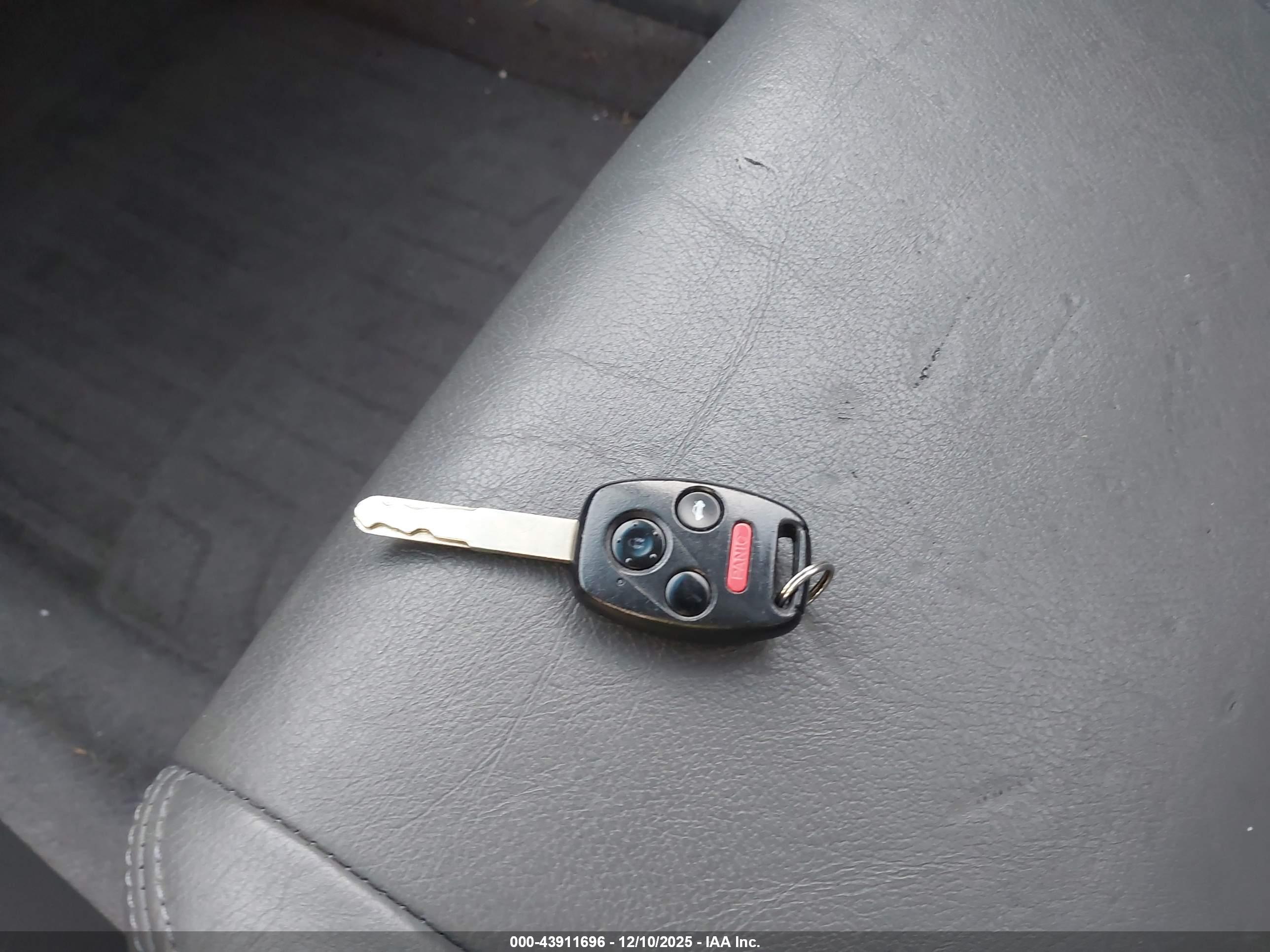 HONDA ACCORD image 11