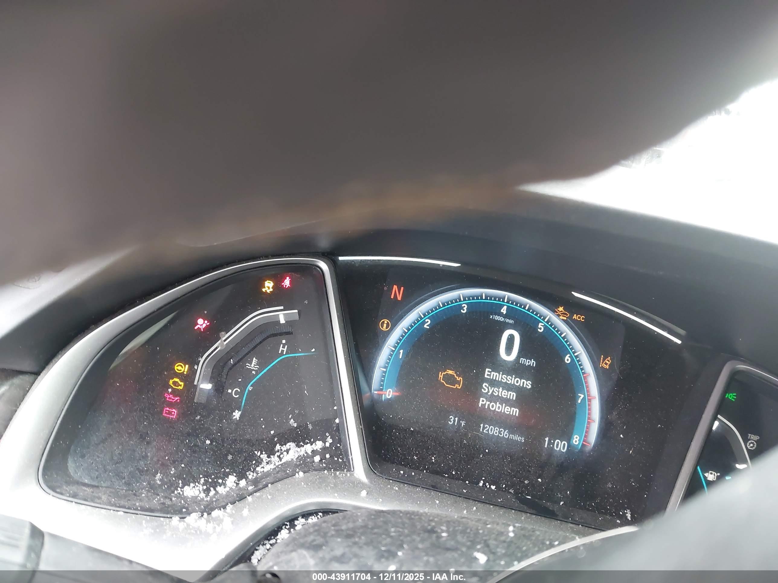 HONDA CIVIC image 7