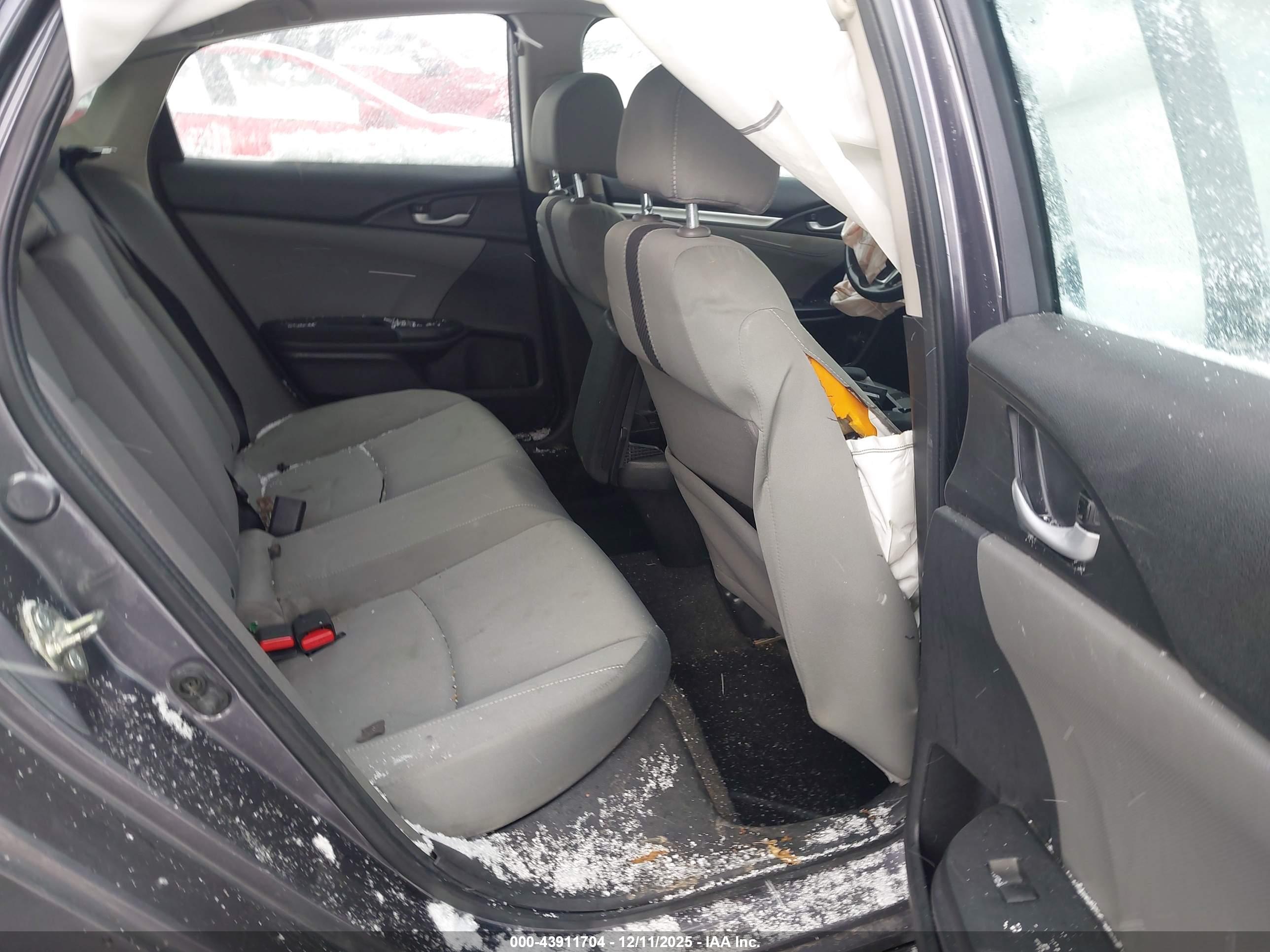 HONDA CIVIC image 8