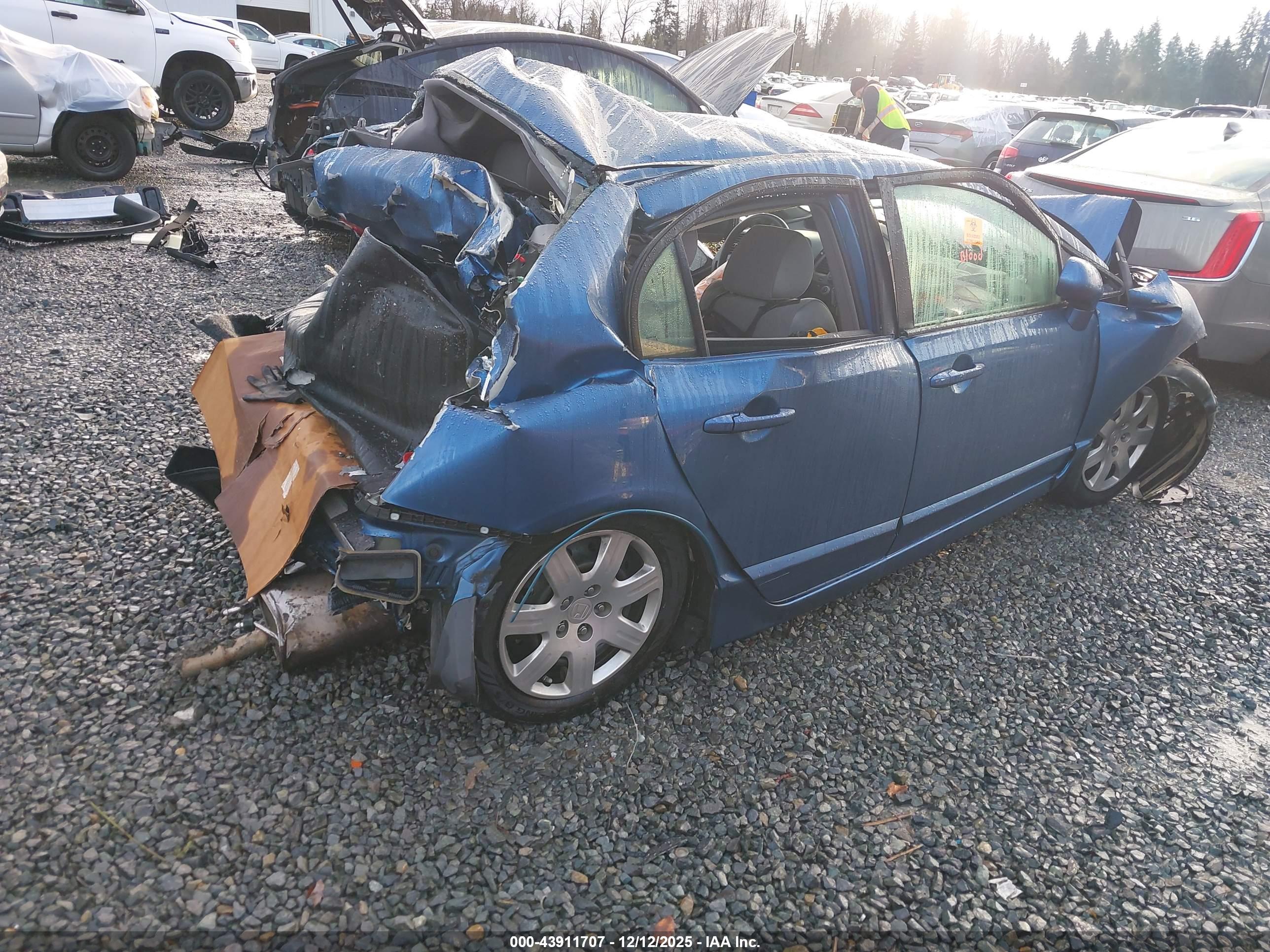 HONDA CIVIC image 4