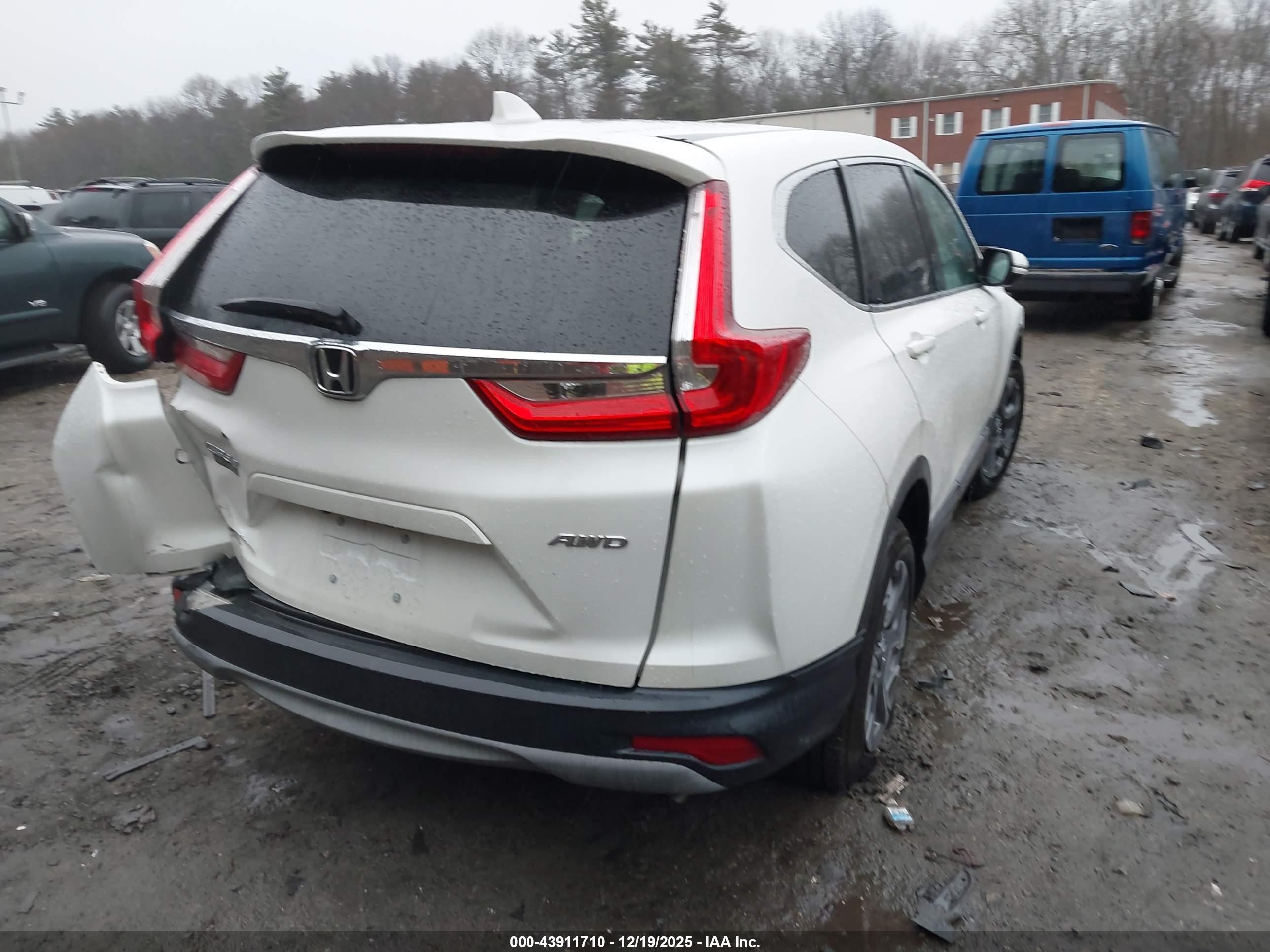 HONDA CR-V image 4
