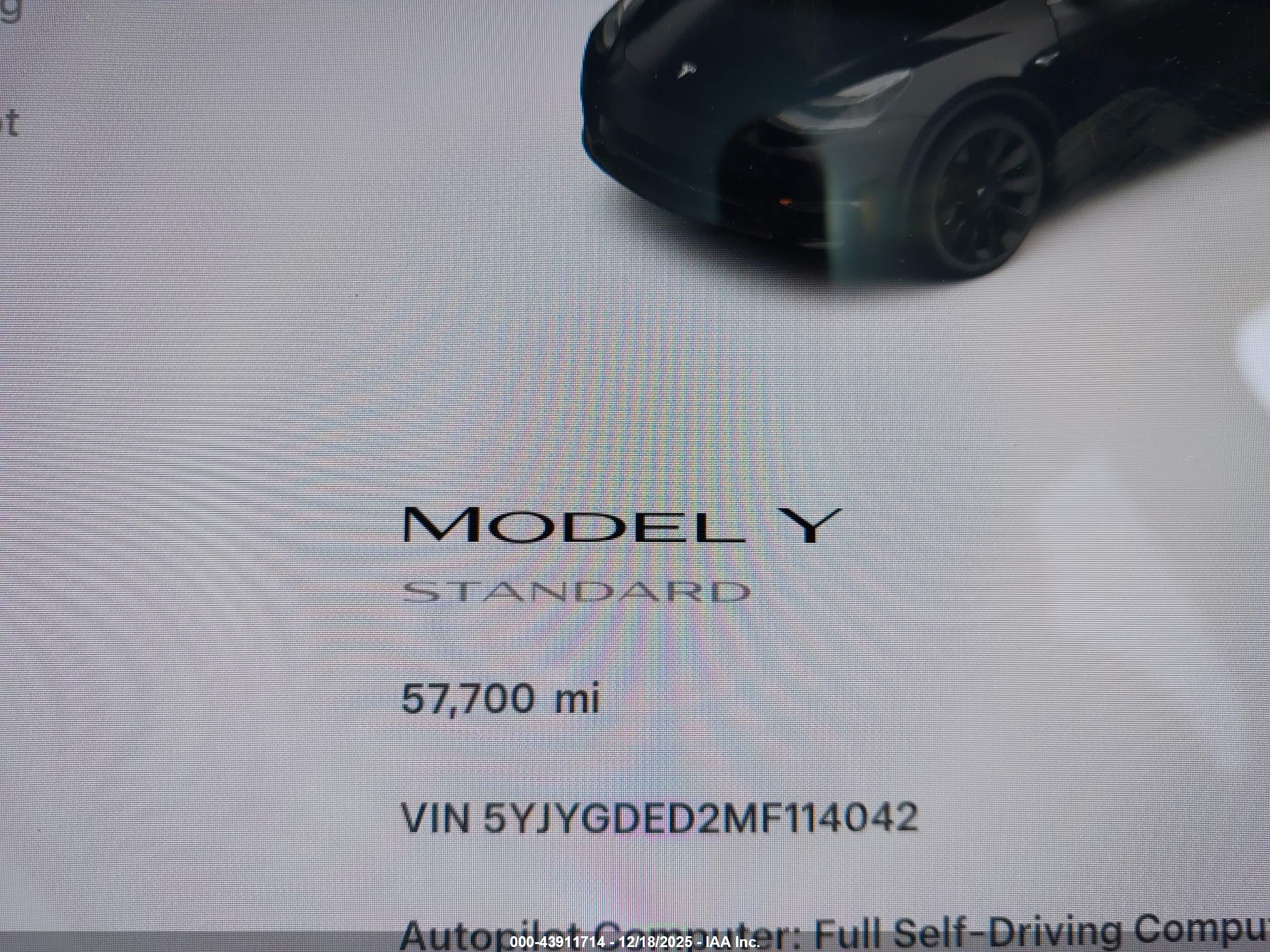 TESLA MODEL image 7